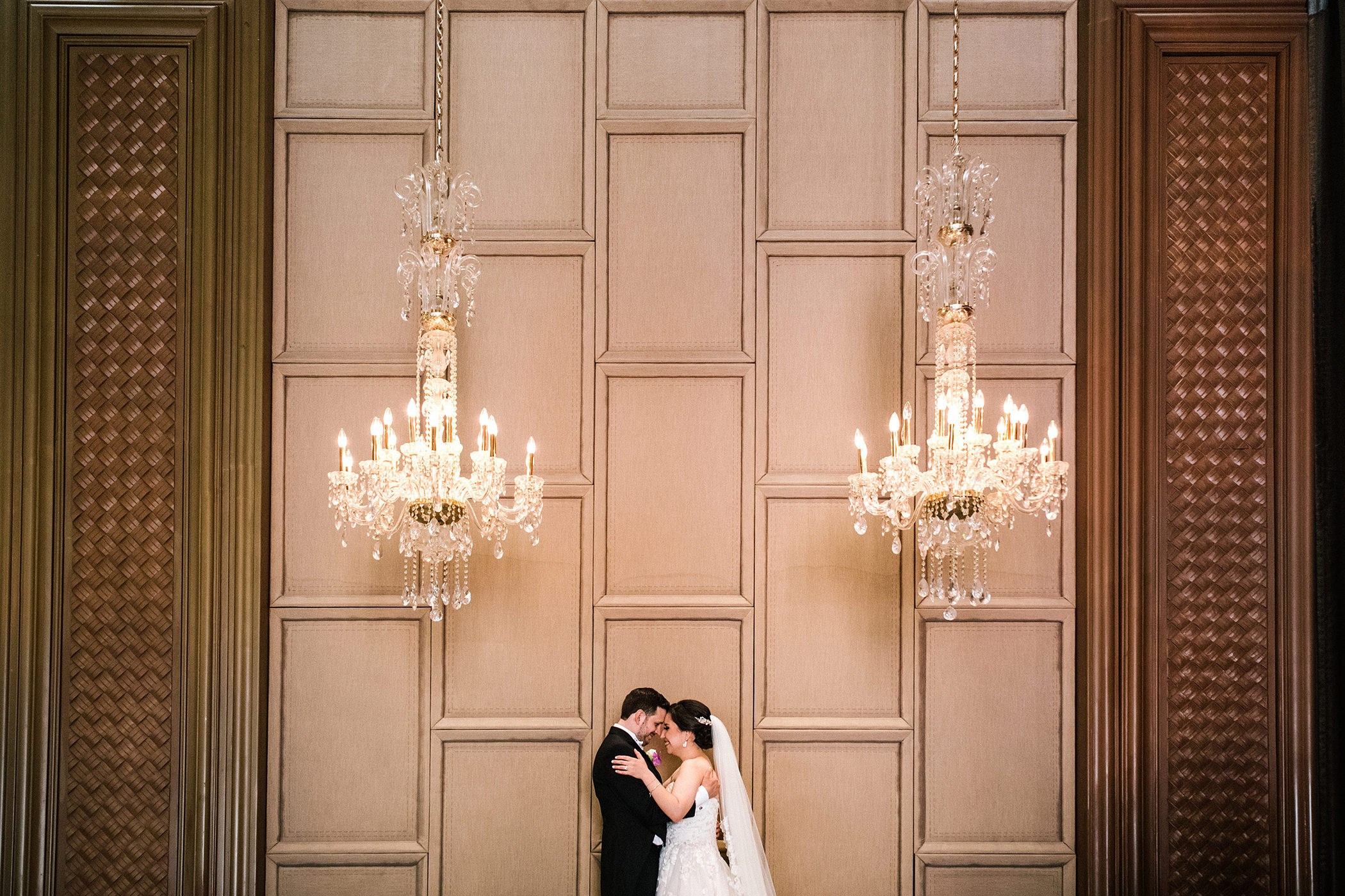 Formal. Wedding Photographer Ruth Preciado