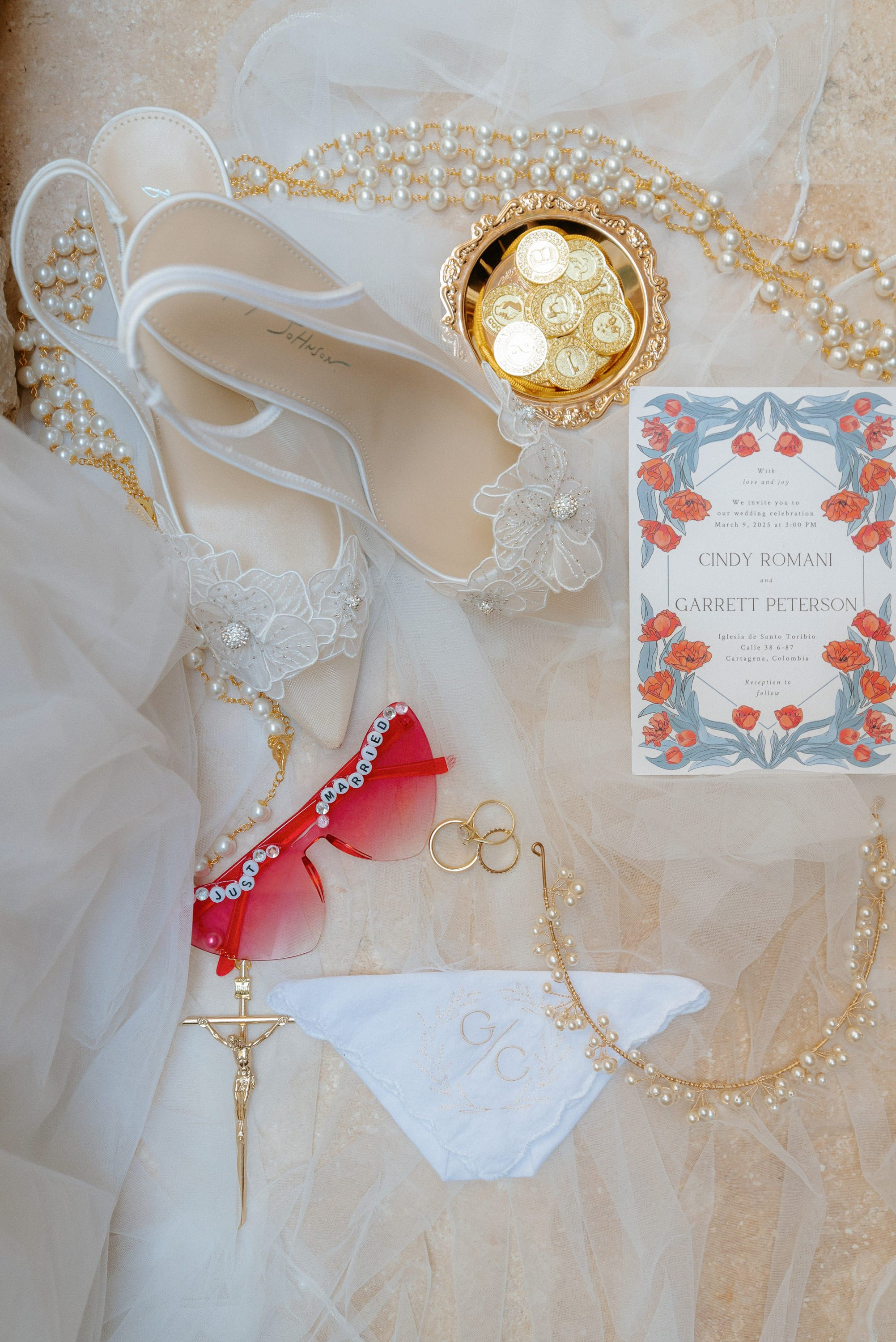 Cindy + Garrett | Destination Wedding Photos in Cartagena 2025 – César Vanegas Photography. César Vanegas Photography | Wedding & Travel Photographer | Cartagena, Colombia