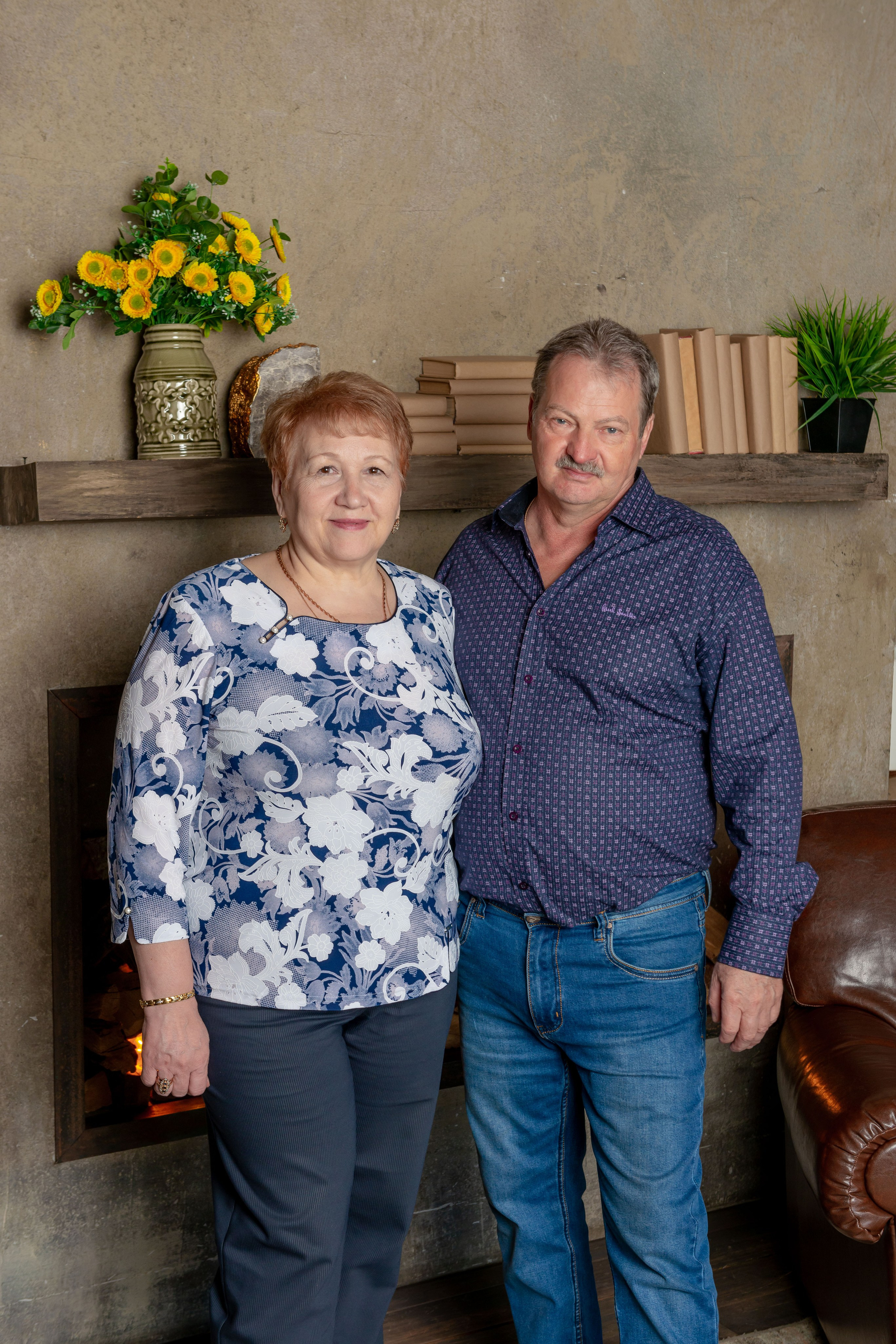 Photosession of a married couple in the studio. PHOTOGRAPHER QUINTANA ROO