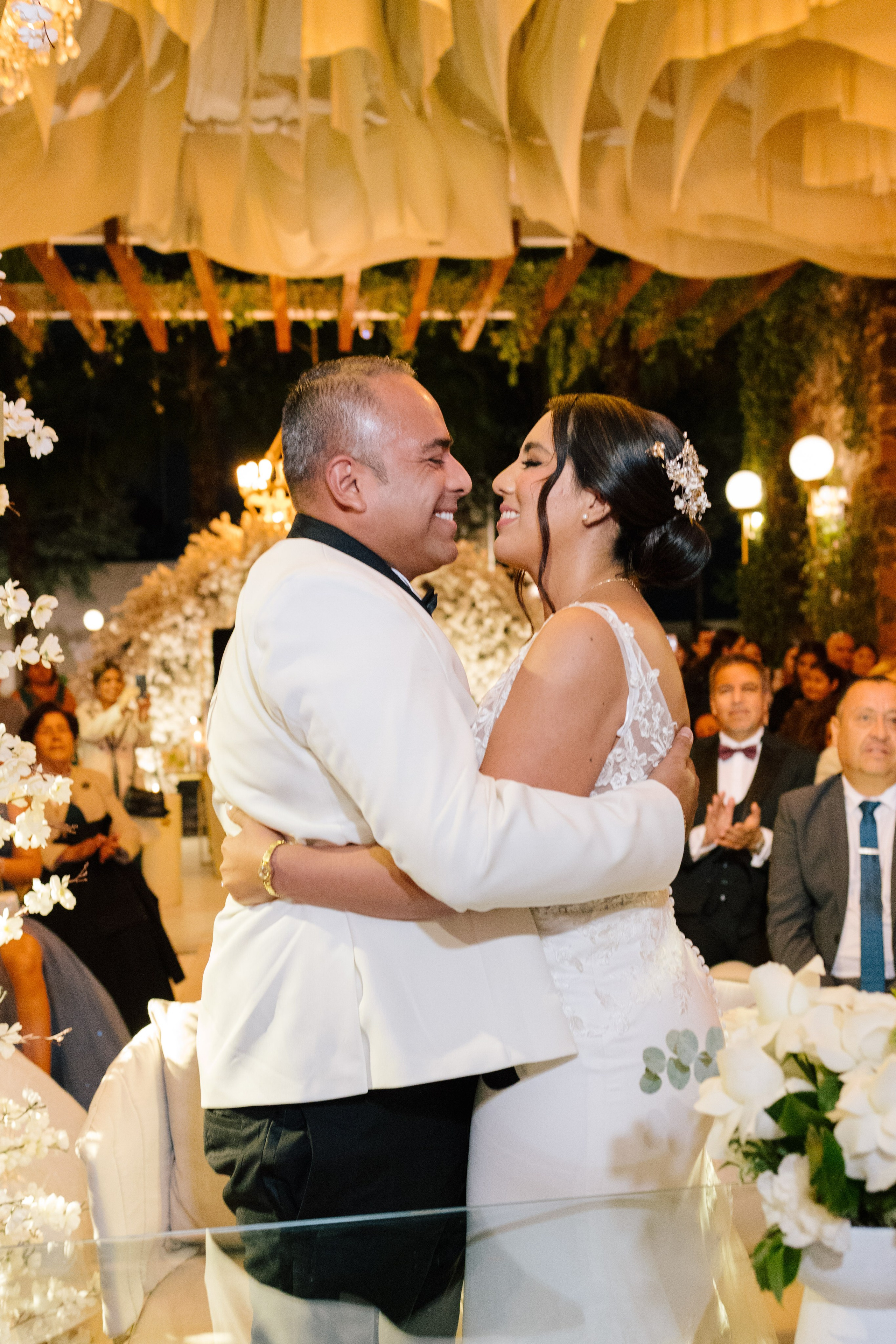 Alejandra y Salvador. Wedding Photographer Ruth Preciado