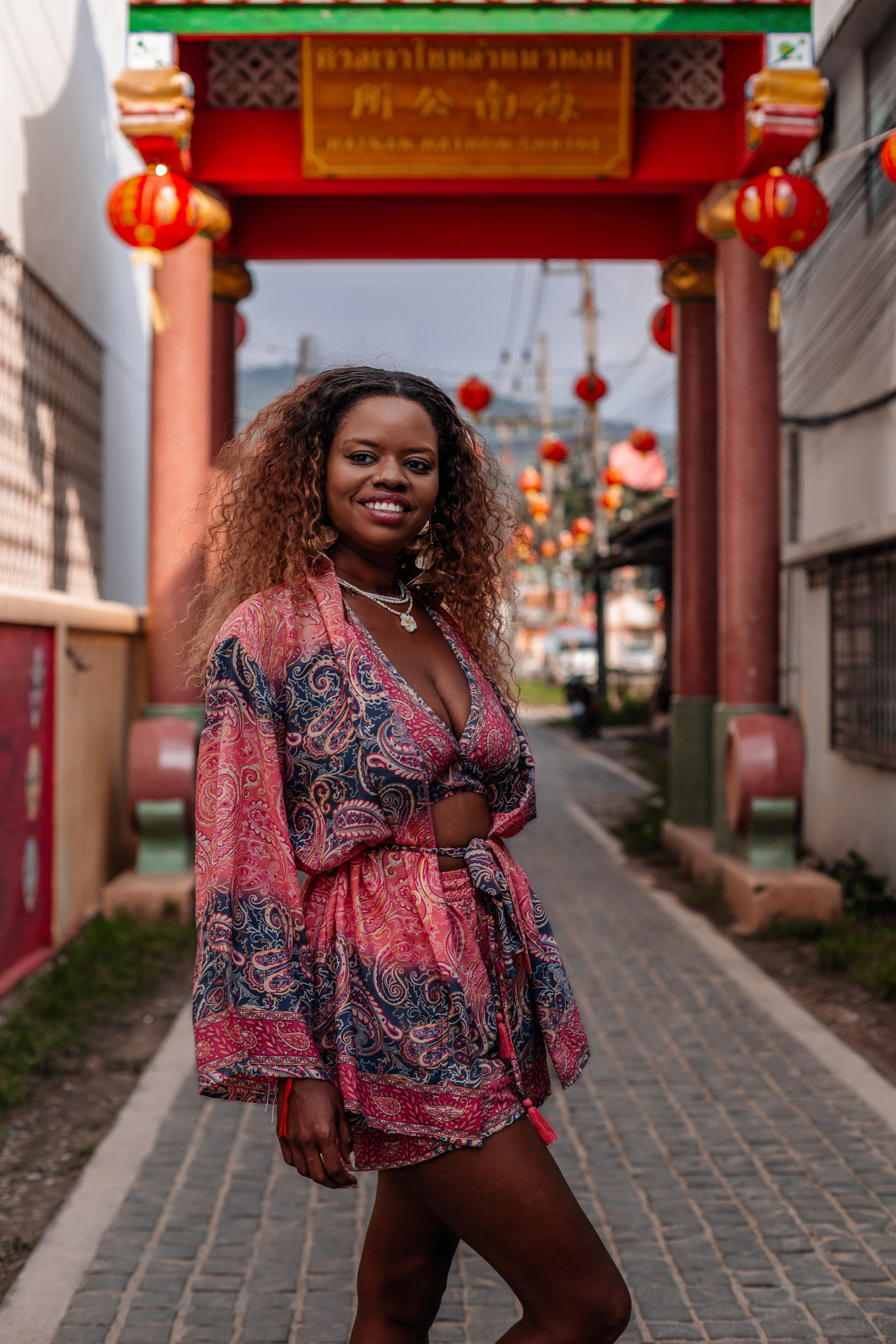 Old town 30.01.2025. Photographer on Samui — Photoshoot on Samui — Photographer Ksenia Shum