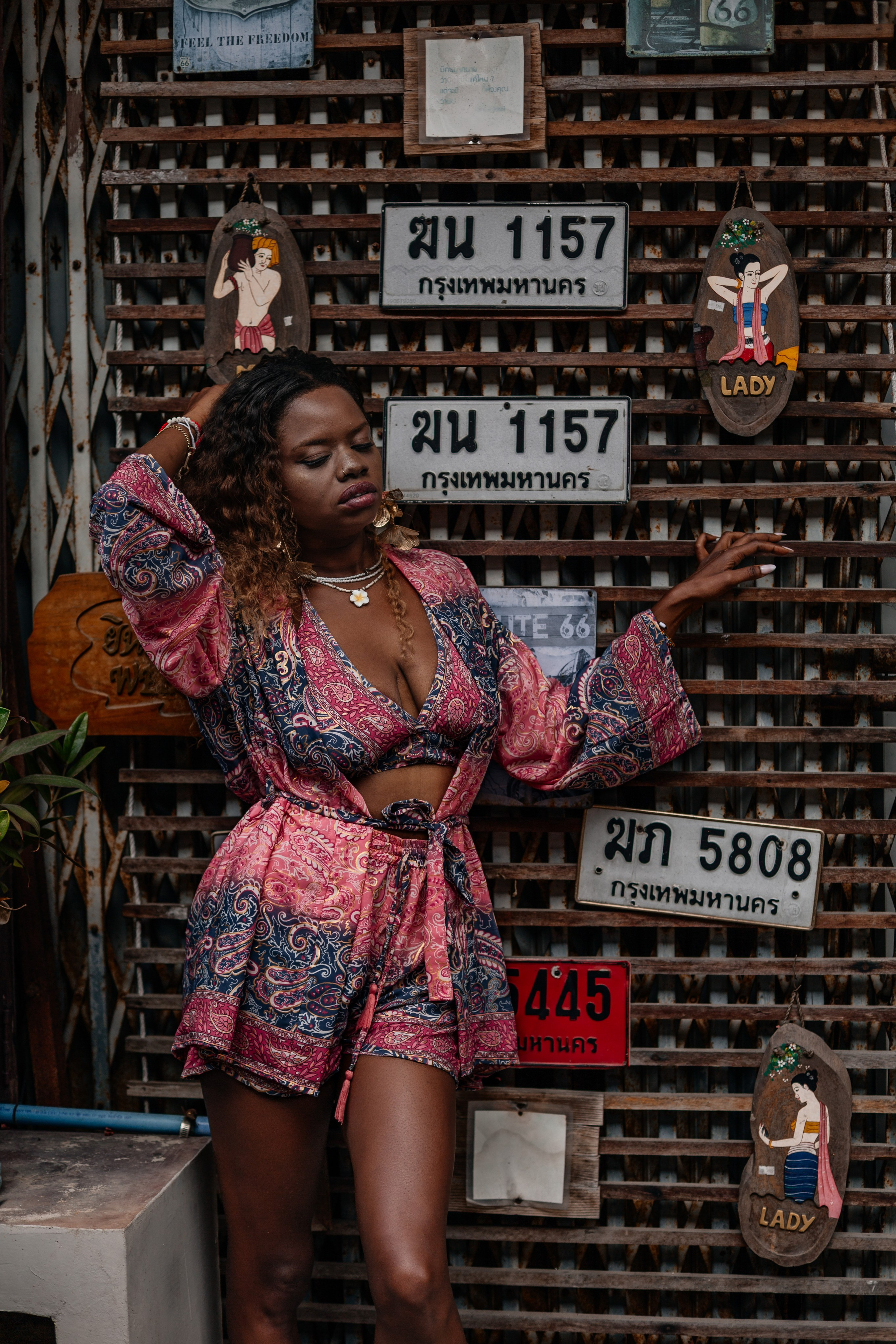 Old town 30.01.2025. Photographer on Samui — Photoshoot on Samui — Photographer Ksenia Shum