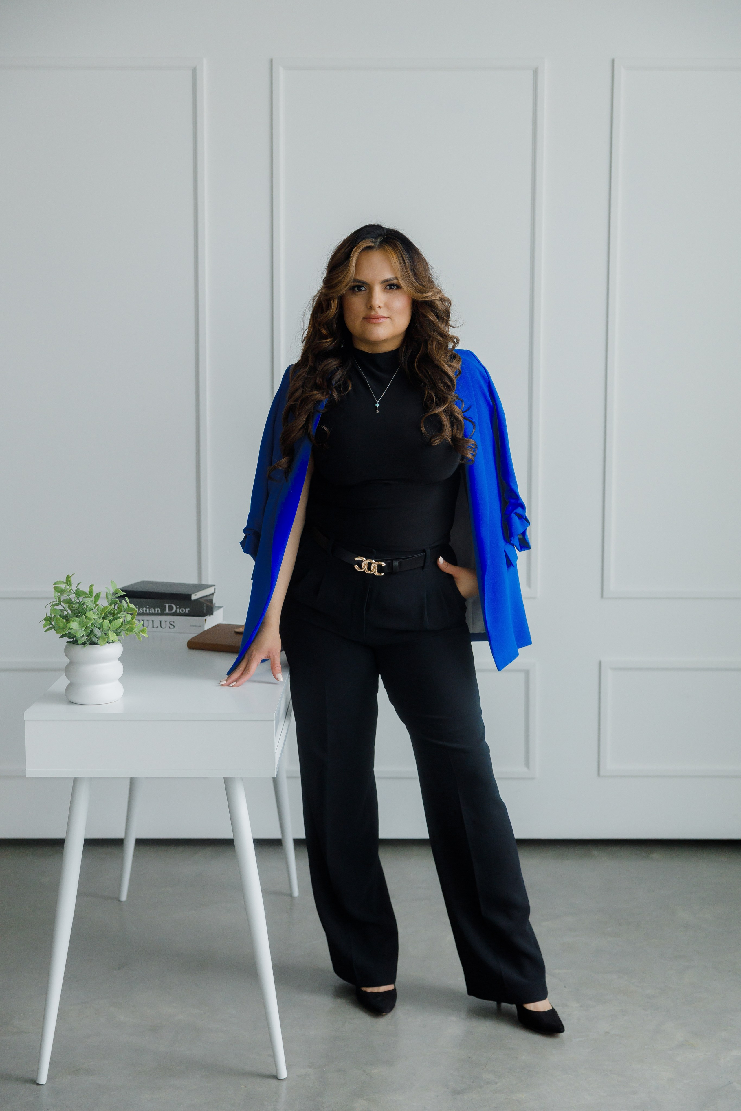 Real Estate Agent. Photographer Elvira Hryshchenko