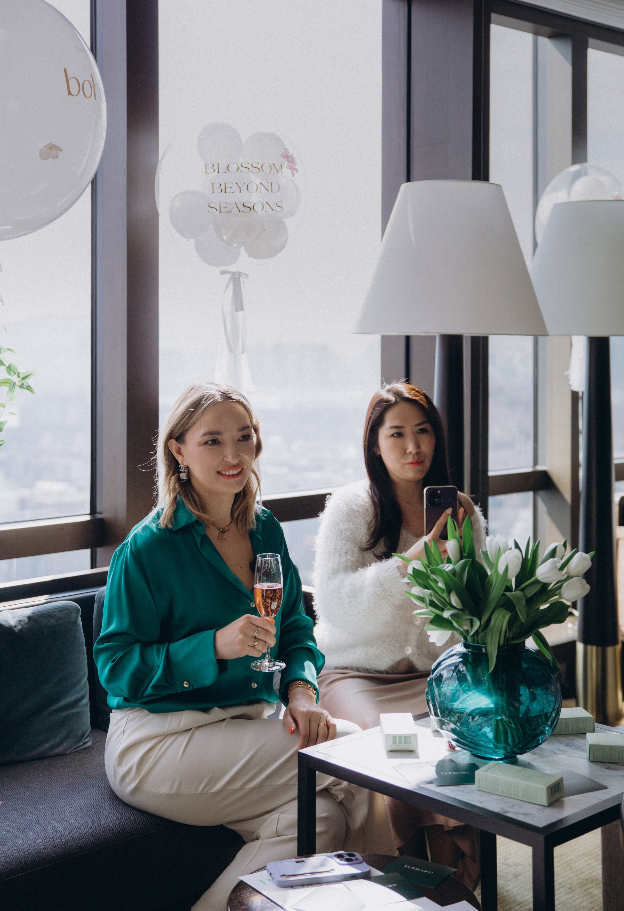 Grand Hyatt Seoul (bohicare). Portrait photographer in South Korea Olga Lian