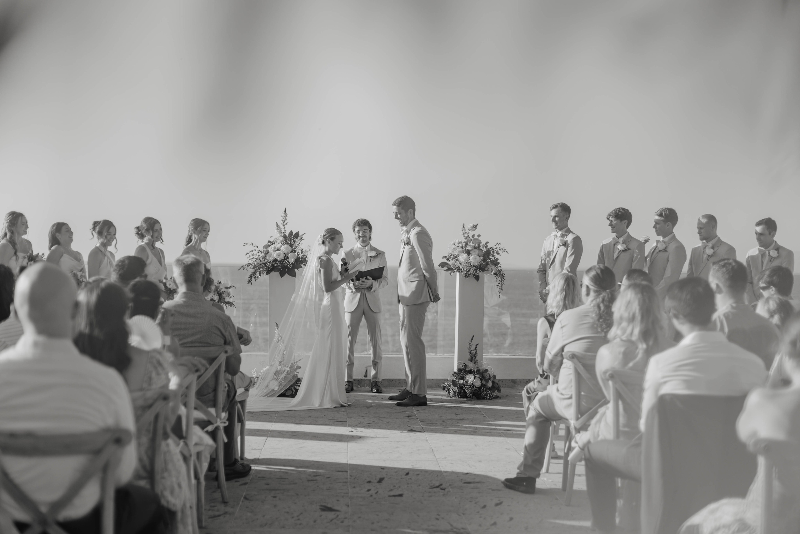 A Wedding at Casa Azul Profundo: Timeless Vows in Puerto Vallarta. Fotógrafo de Bodas en Puerto Vallarta y Riviera Nayarit | VL photo & film