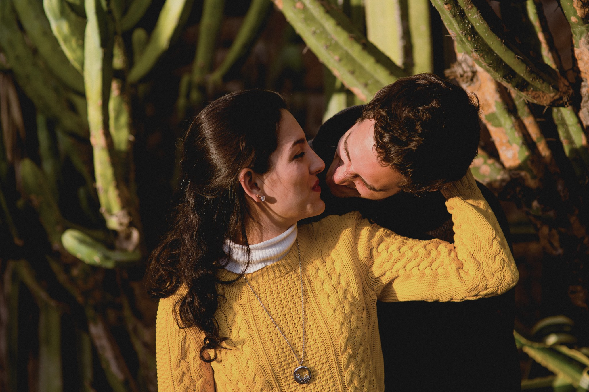Claudia y Carlos: Sesión pre boda en camp Santa Ursula. Fotógrafo de bodas
