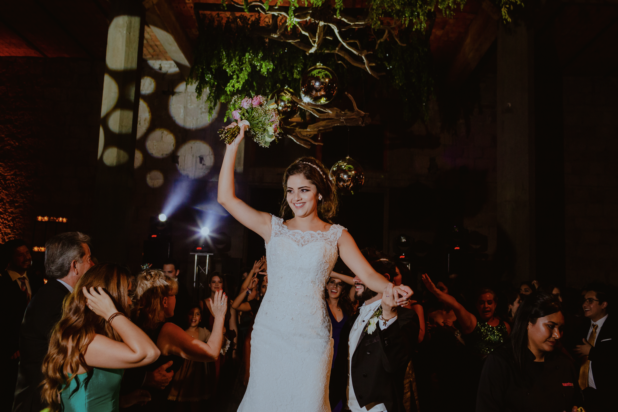 Alejandra y Mauricio: Boda en San Luis Potosí - Parque norte. Fotógrafo de bodas