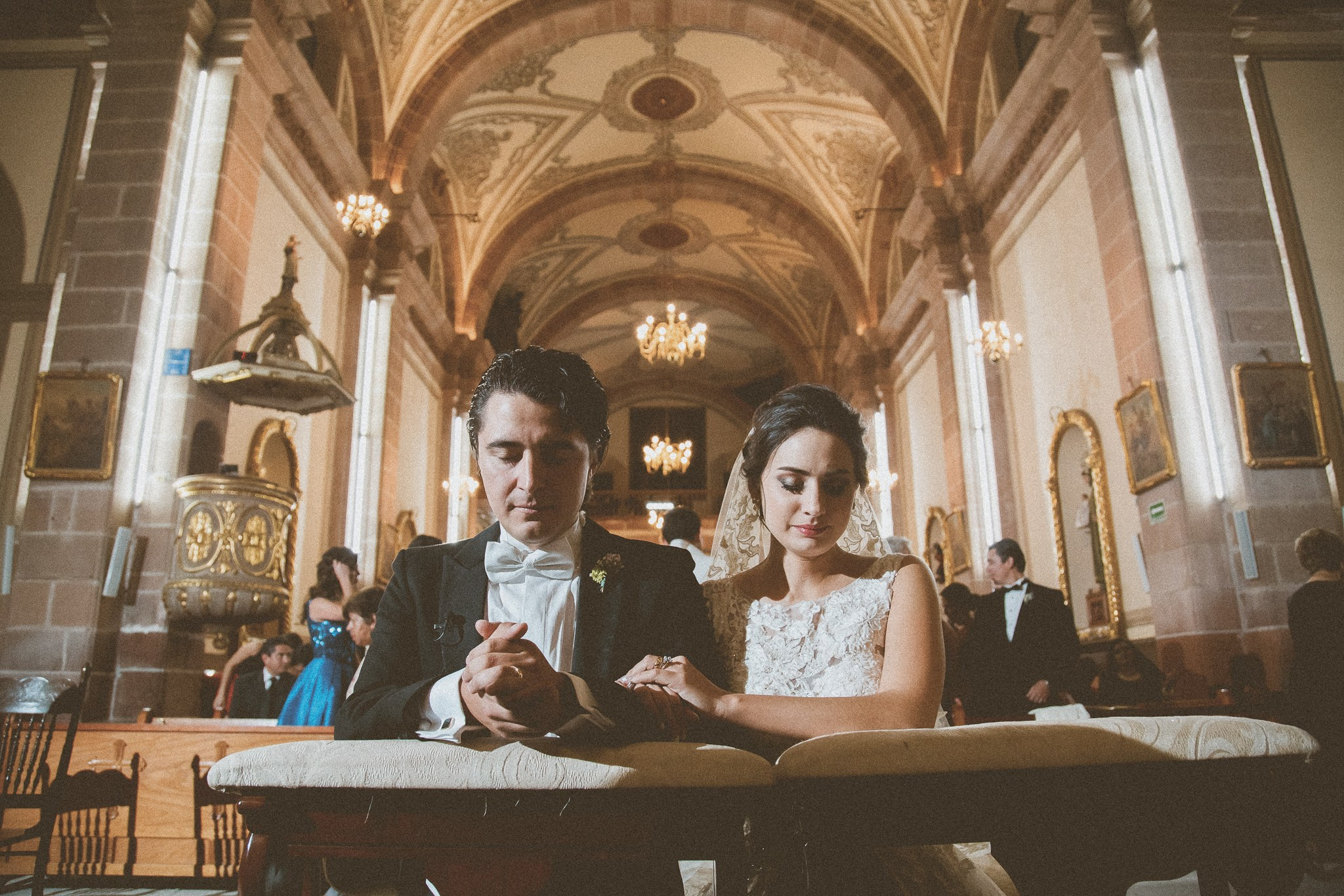 Monserrat y Adrián. Fotógrafo de bodas