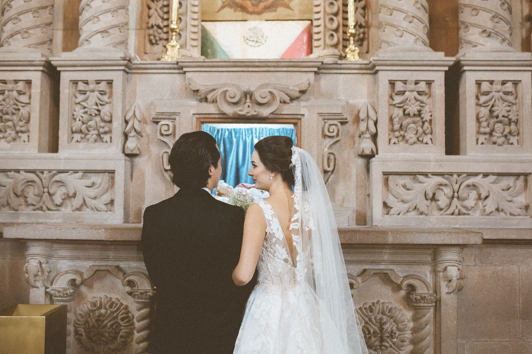 Monserrat y Adrián. Fotógrafo de bodas