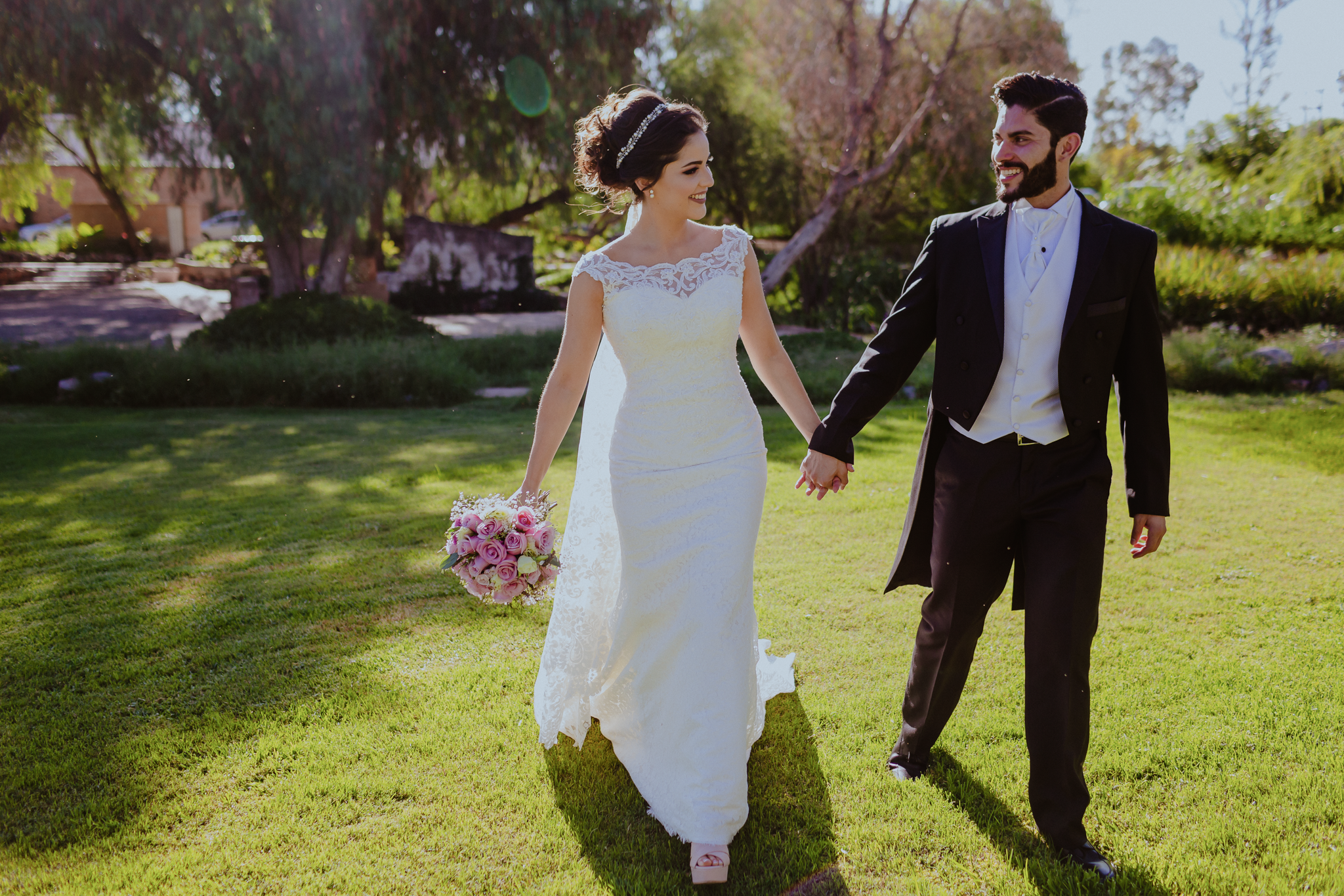 Alejandra y Mauricio: Boda en San Luis Potosí - Parque norte. Fotógrafo de bodas