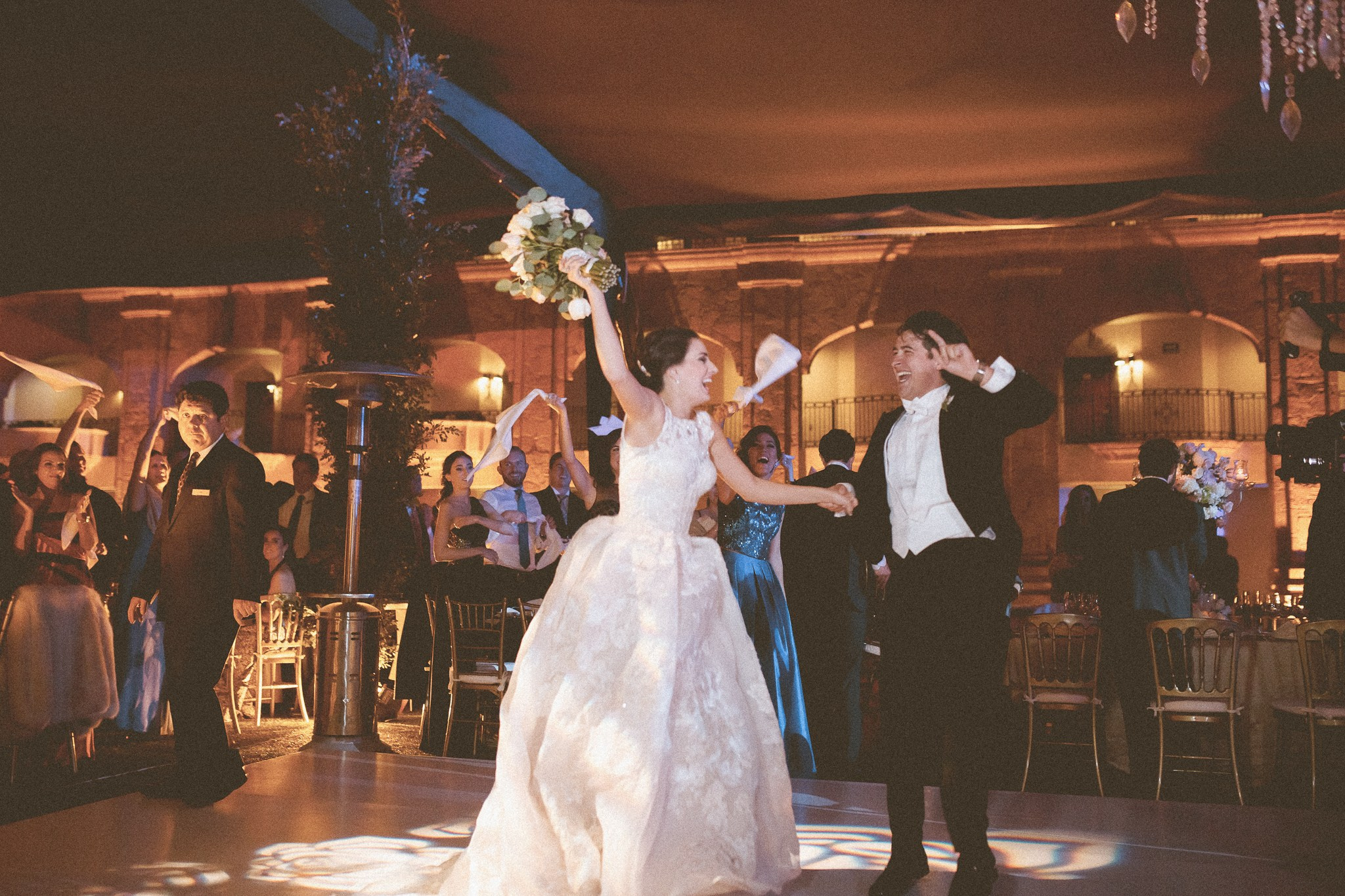 Monserrat y Adrián. Fotógrafo de bodas