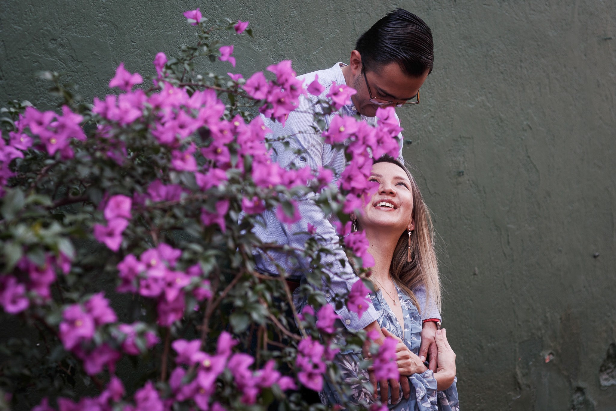 Paola y Juan Carlos: Sesión pre boda en centro historico de San Luis Potosí. Fotógrafo de bodas