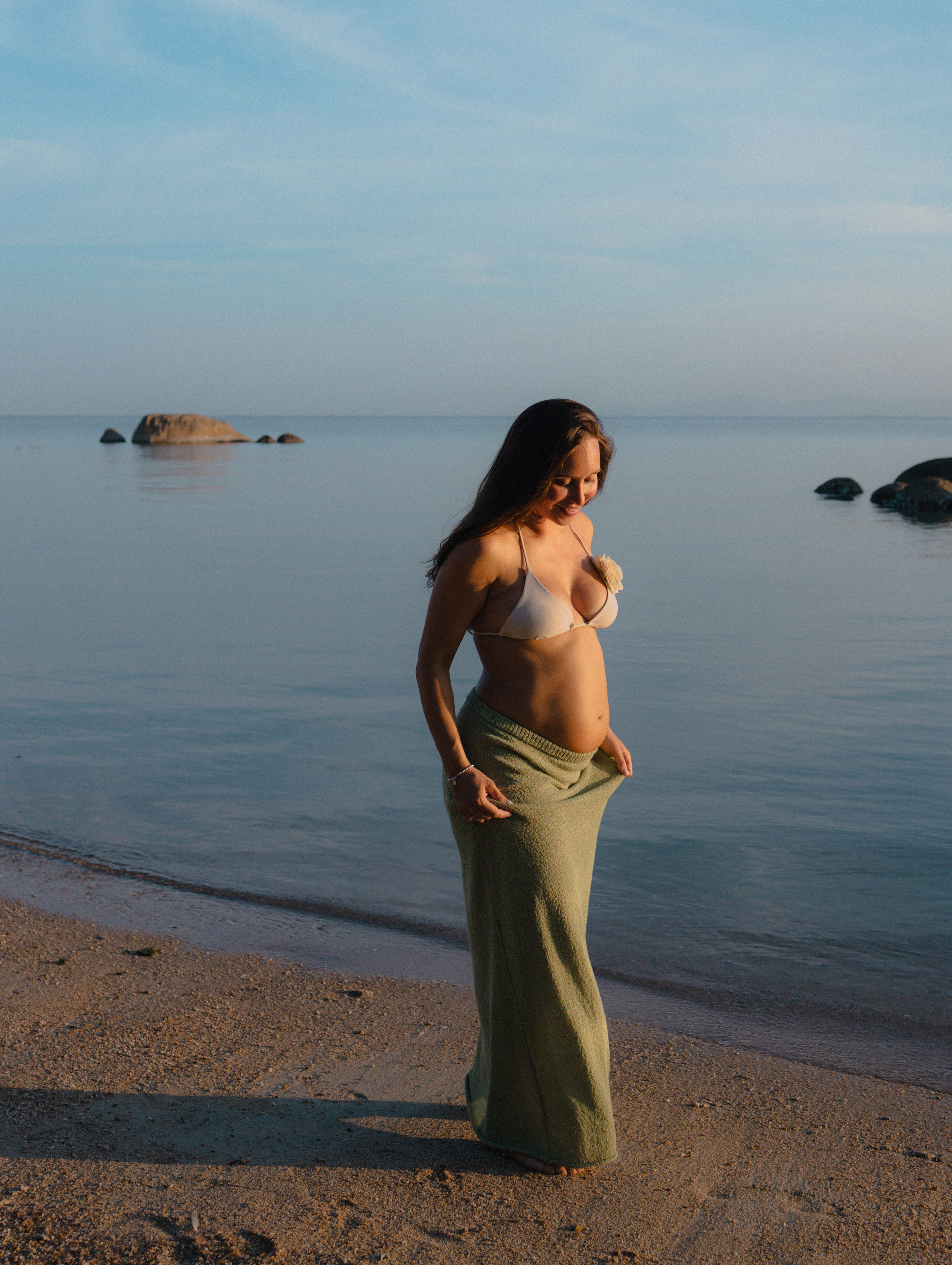 PREGNANCY PHOTOSHOOT. Photographer on Koh Samui Elena