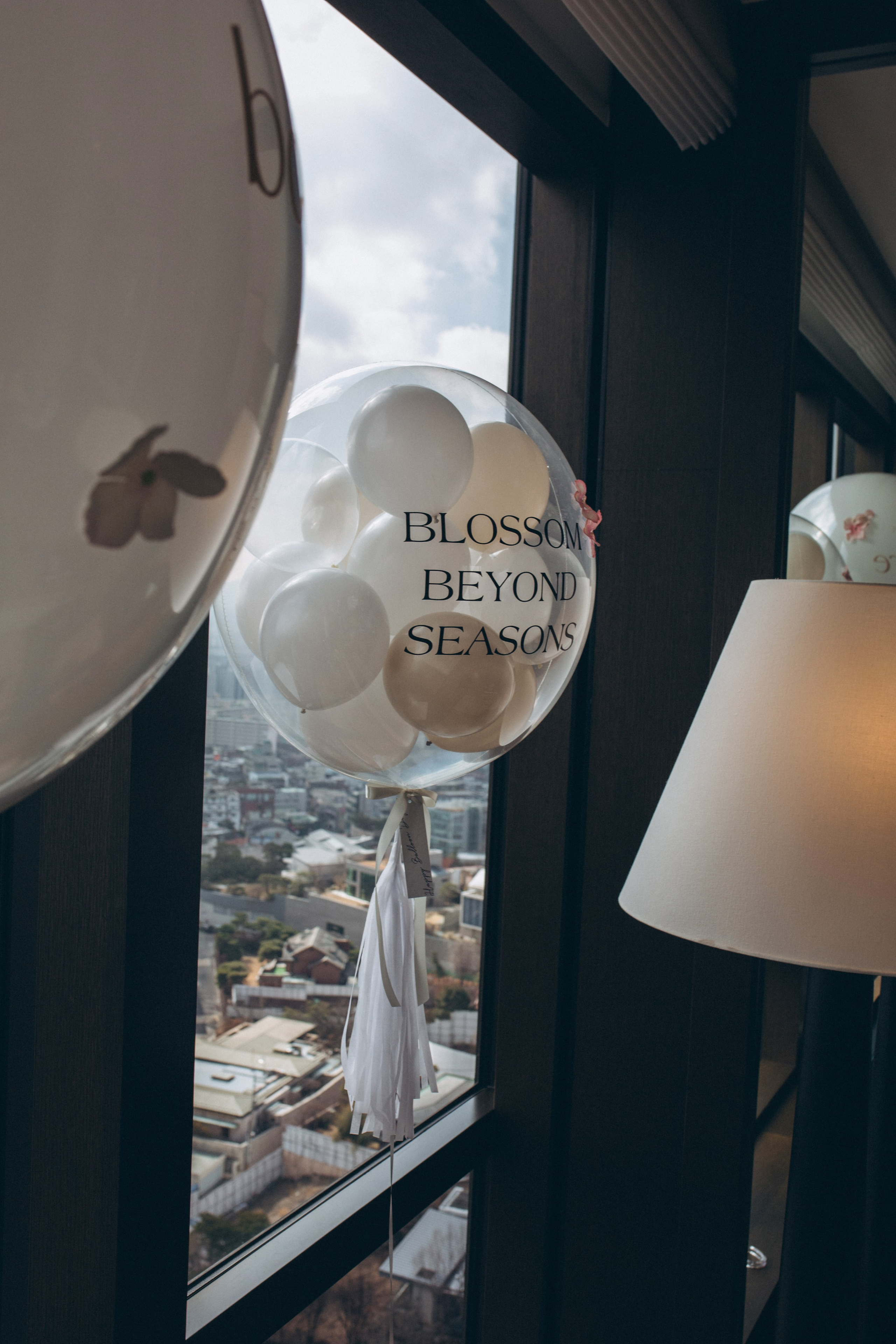 Grand Hyatt Seoul (bohicare). Portrait photographer in South Korea Olga Lian