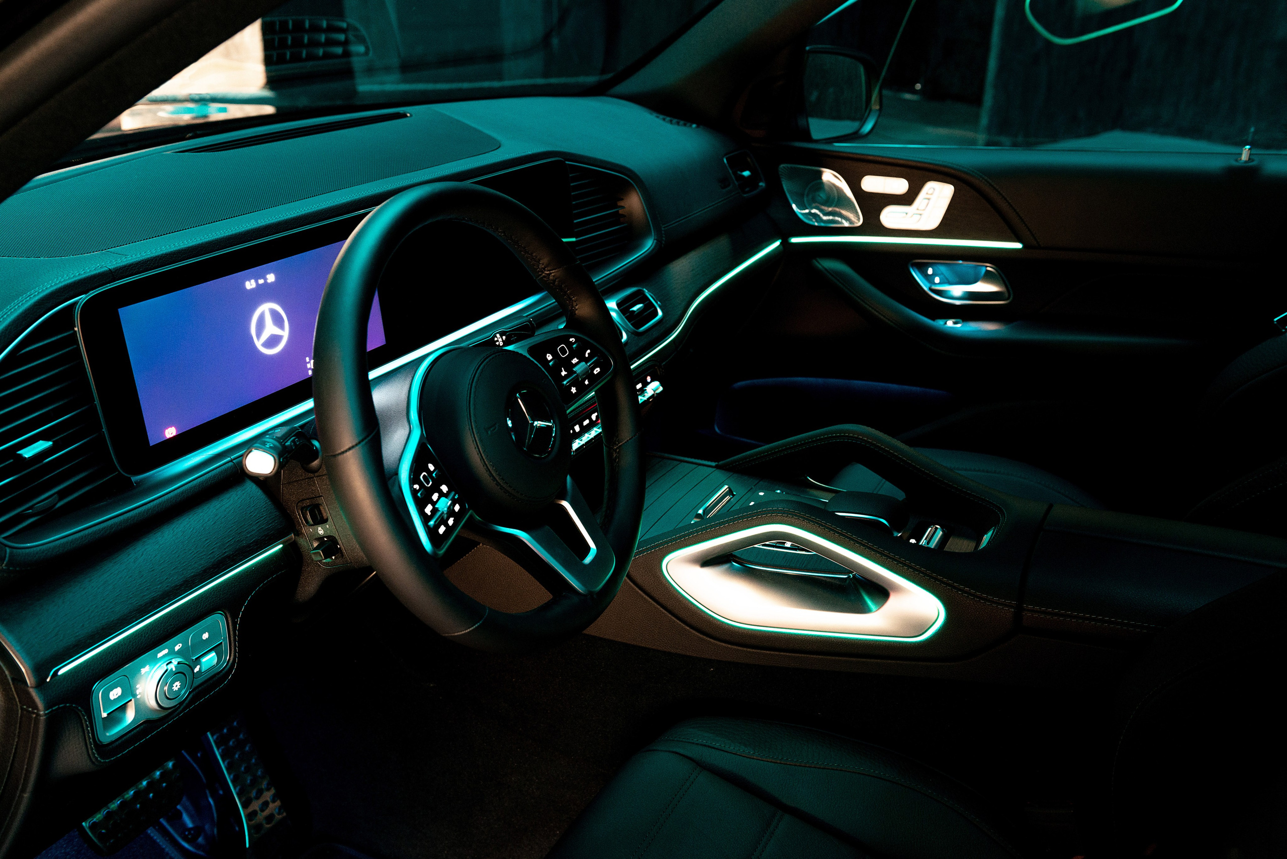 Автомобильная фотосъемка Mercedes GLS в студии. PHOTOGRAPHER QUINTANA ROO
