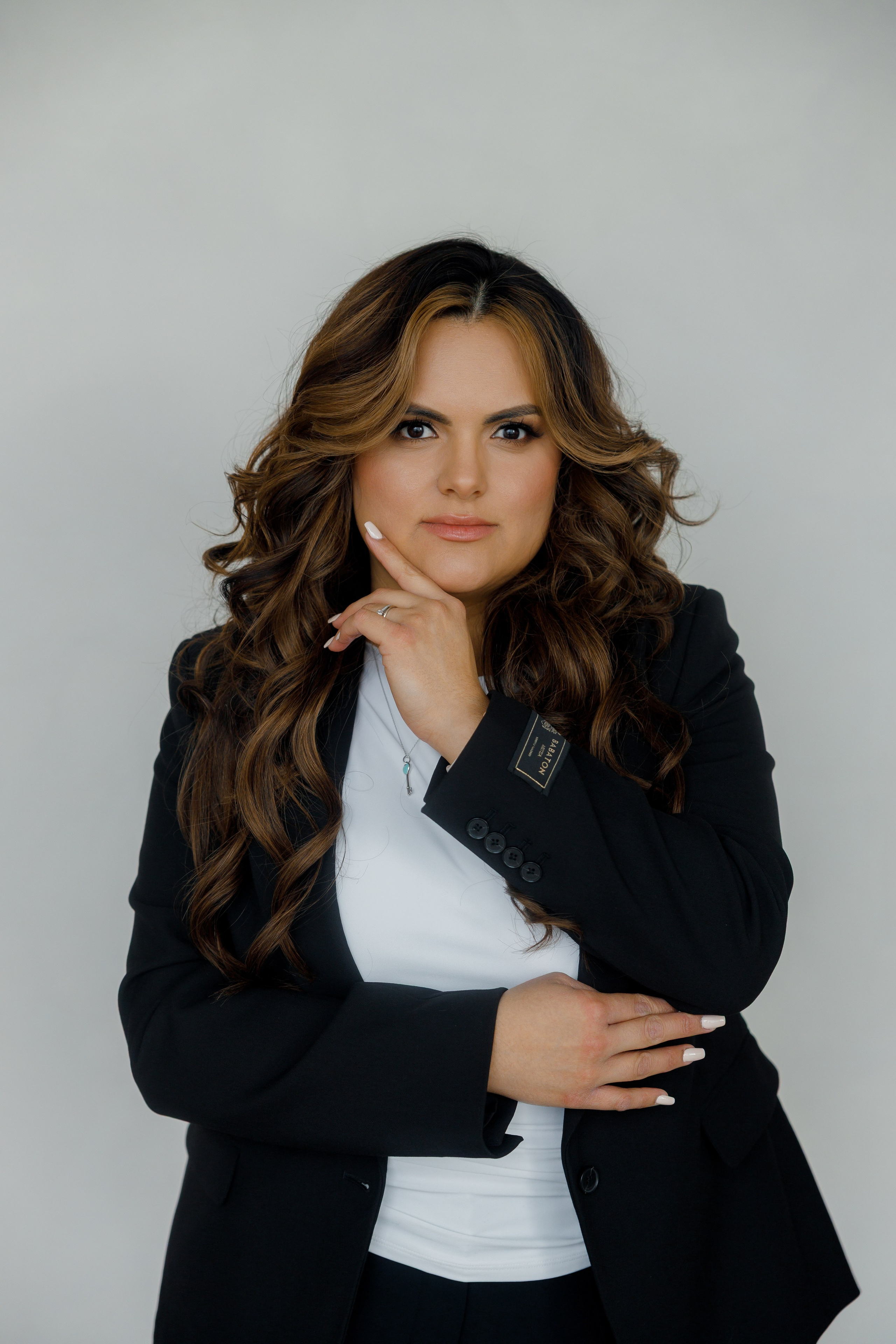 Real Estate Agent. Photographer Elvira Hryshchenko