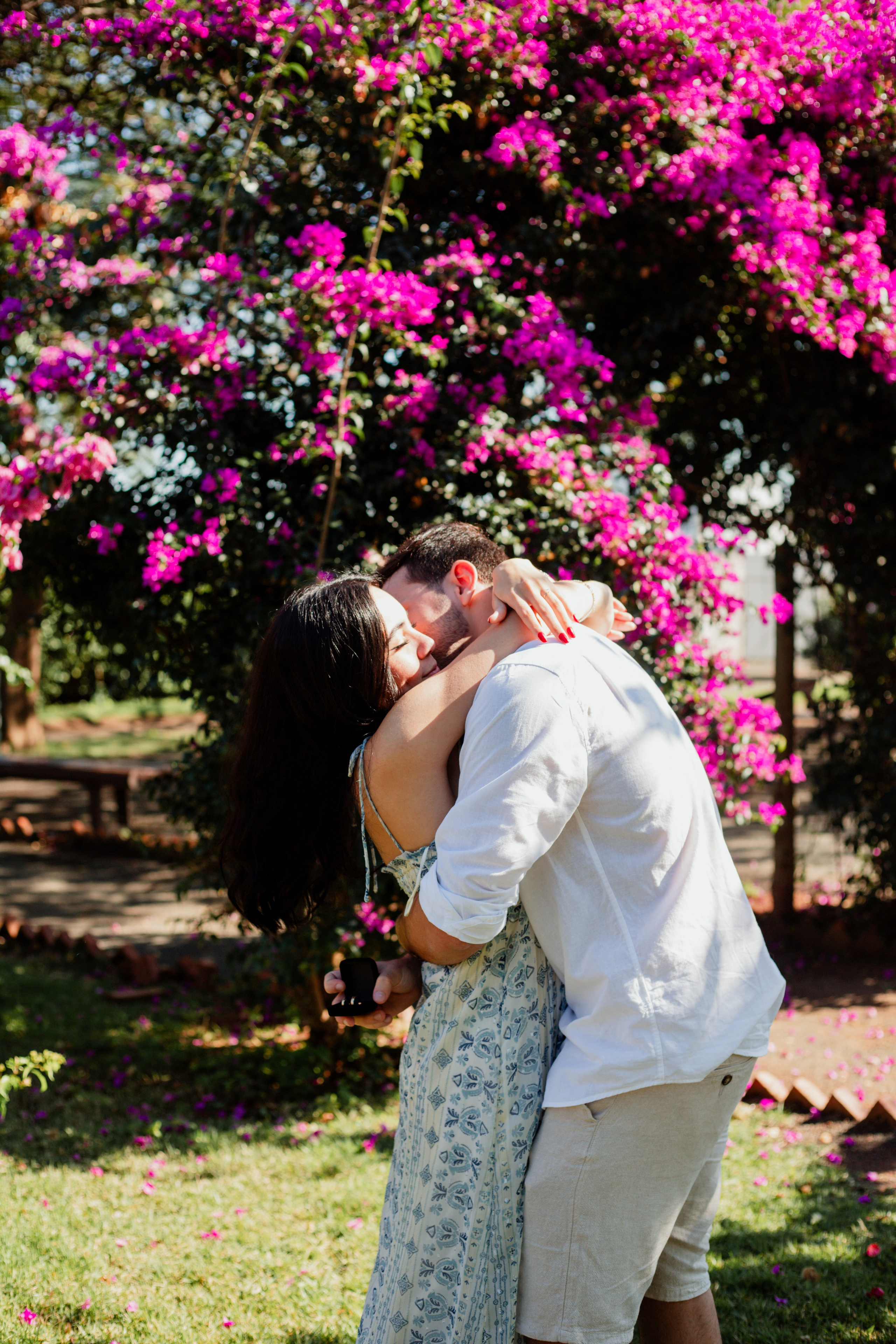 Pedido de Casamento e Pré-Wedding em Holambra | Joyce Maria Fotografia. Joyce Maria Fotografia | Fotógrafa em Holambra