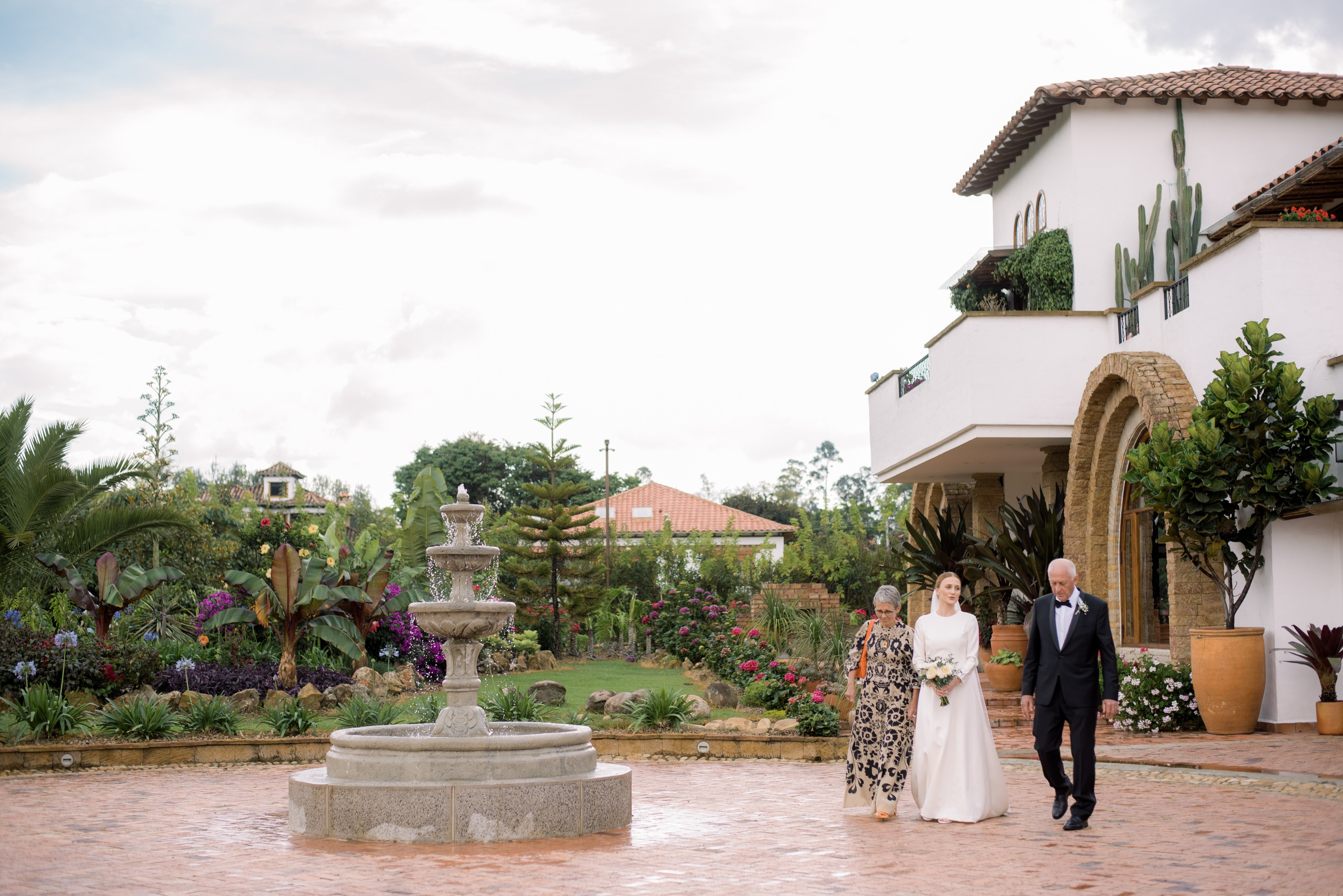 Fotografía y video de bodas en villa de Leyva - Colombia. Rafael Melo Weddings