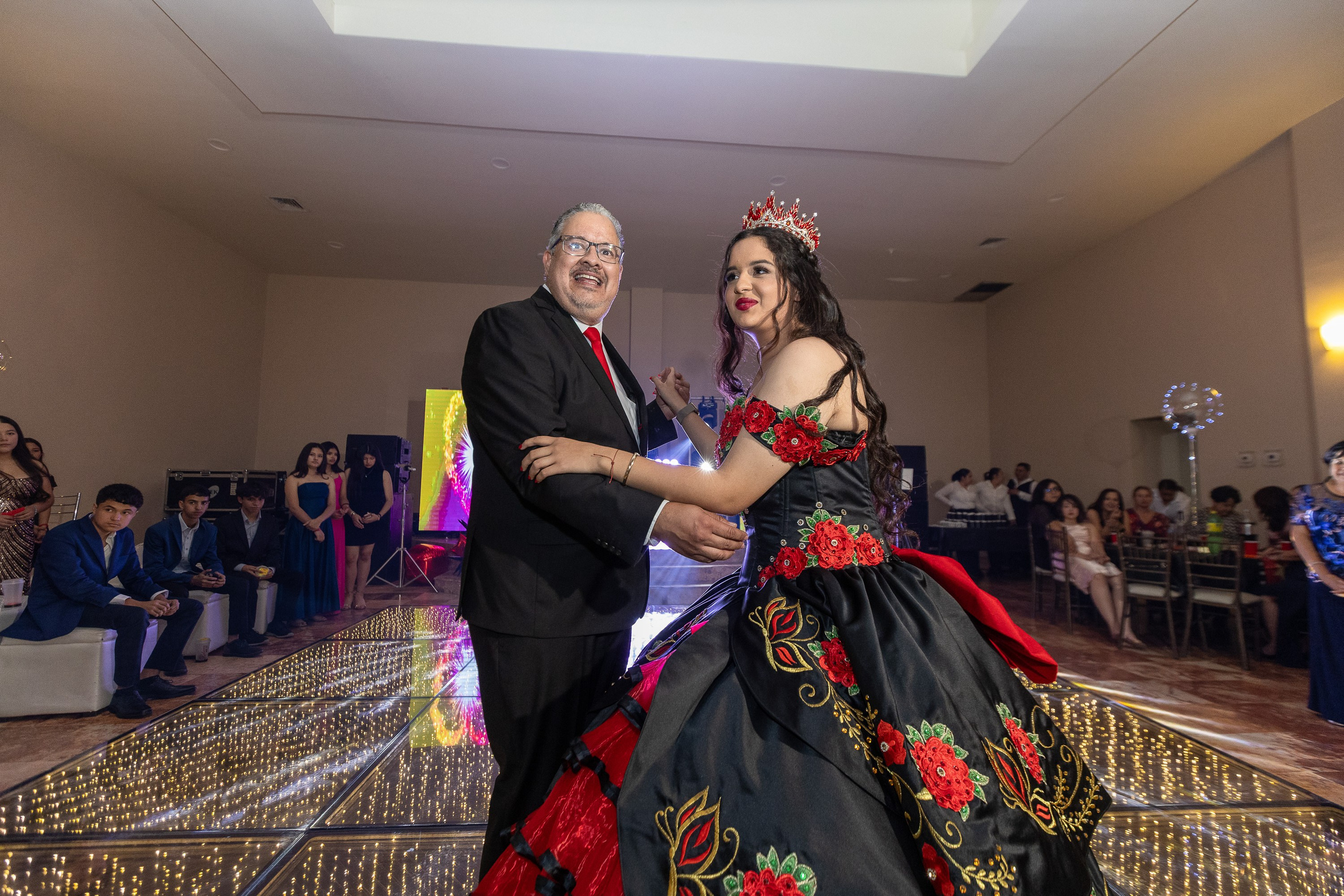 Rebecca… Una noche de elegancia, sueños y magia. Lg Fotografia