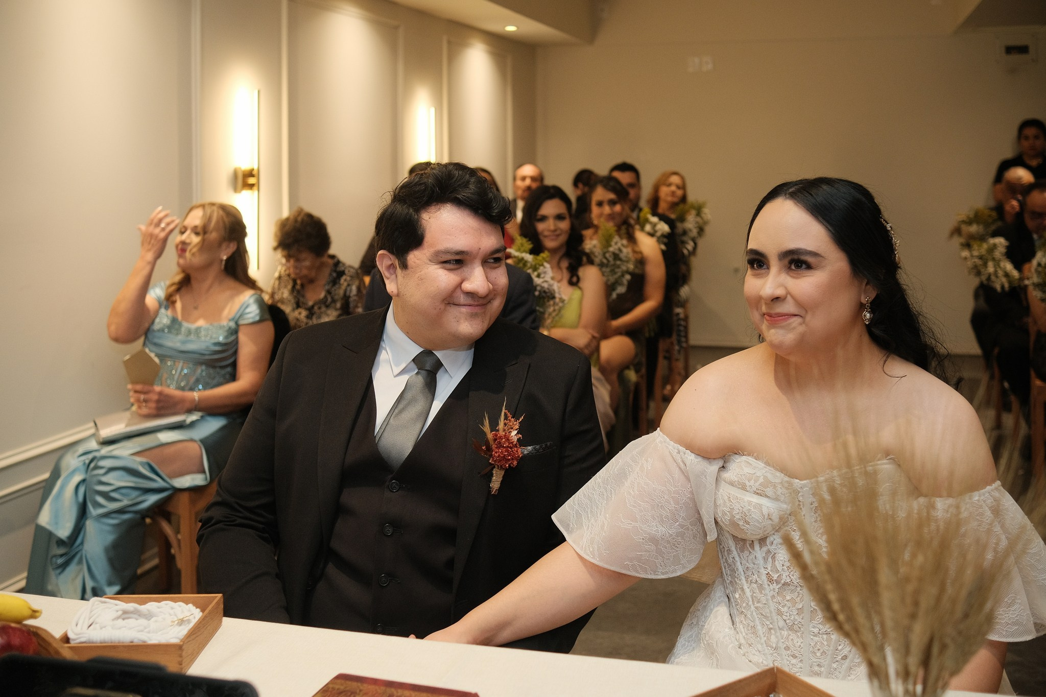 Miranda y David: Boda civil en restaurante Casablanca. Fotógrafo de bodas