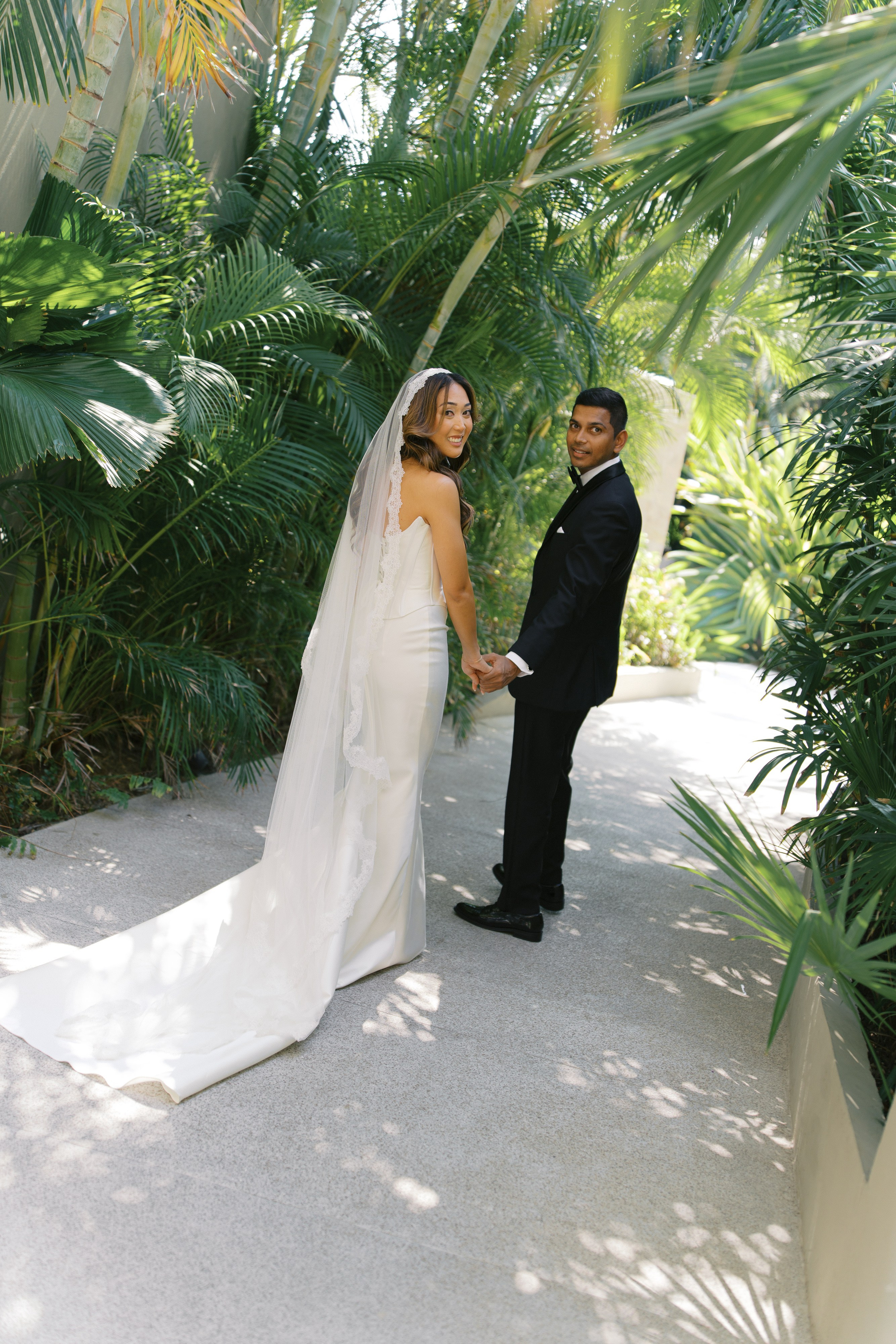 Tori & Keyur. Sayulita Wedding Photographer, Puerto Vallarta, Cabo