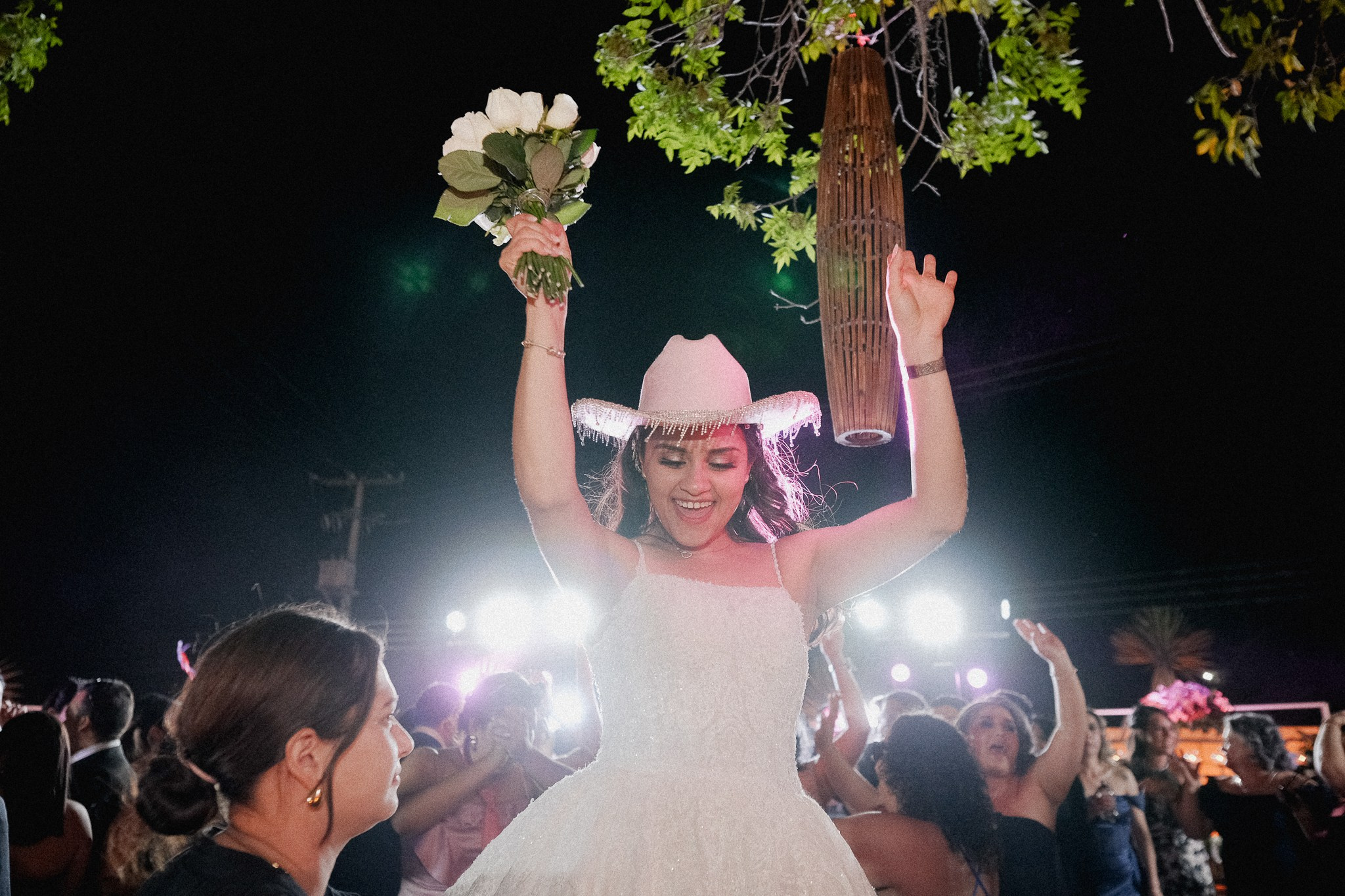 Ann y Carlos: Boda en Armadillo de los Infante. Fotógrafo de bodas
