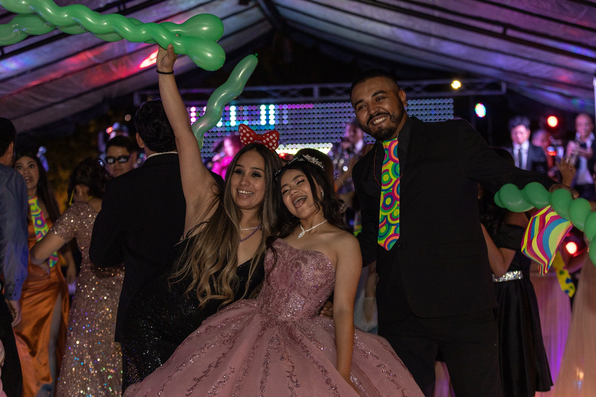 Ángela XV — Más que una celebración, una historia para contar. Lg Fotografia