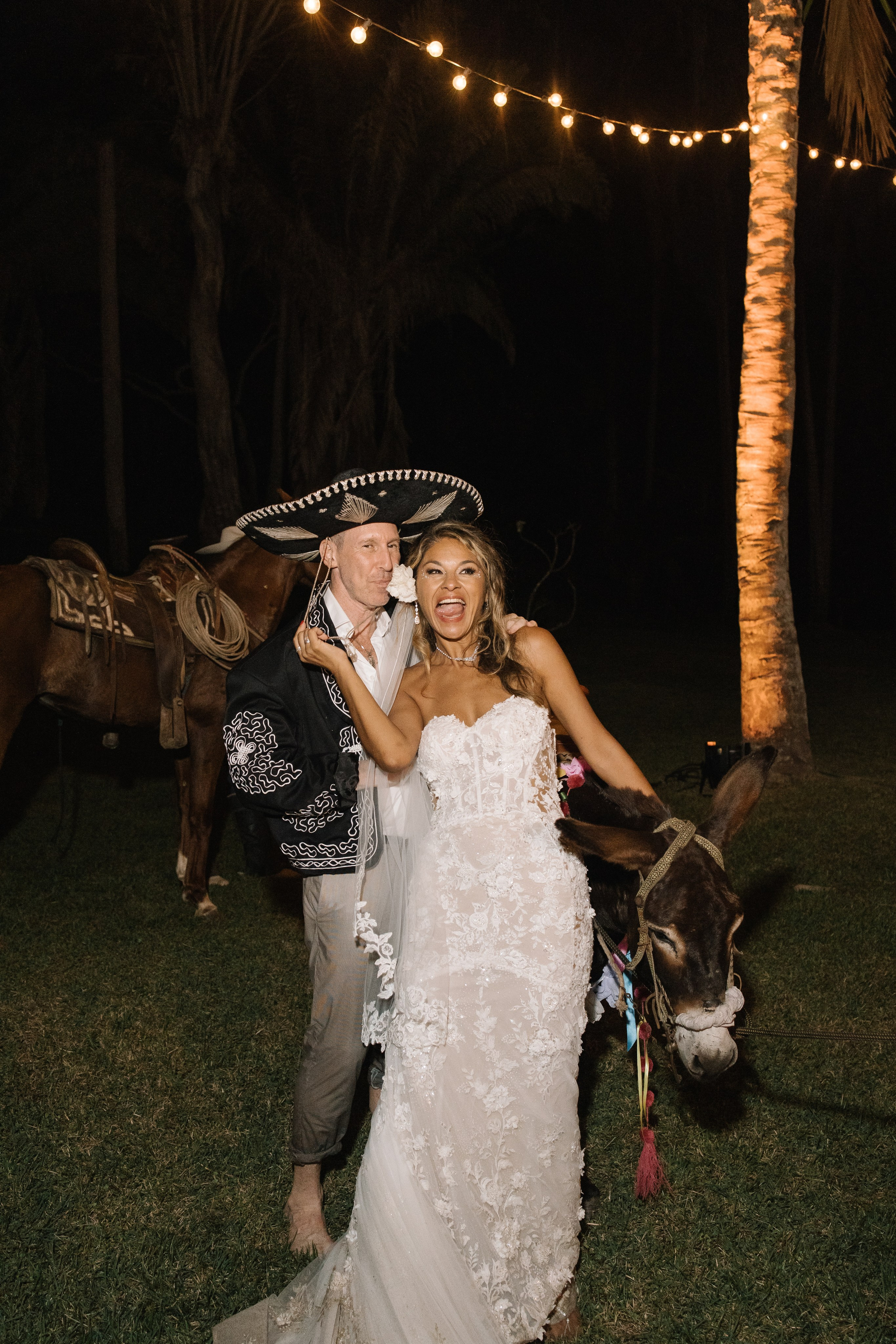 Tietire Estate. Wedding photographer Mexico Sayulita Puerto Vallarta Punta Mita Cabo