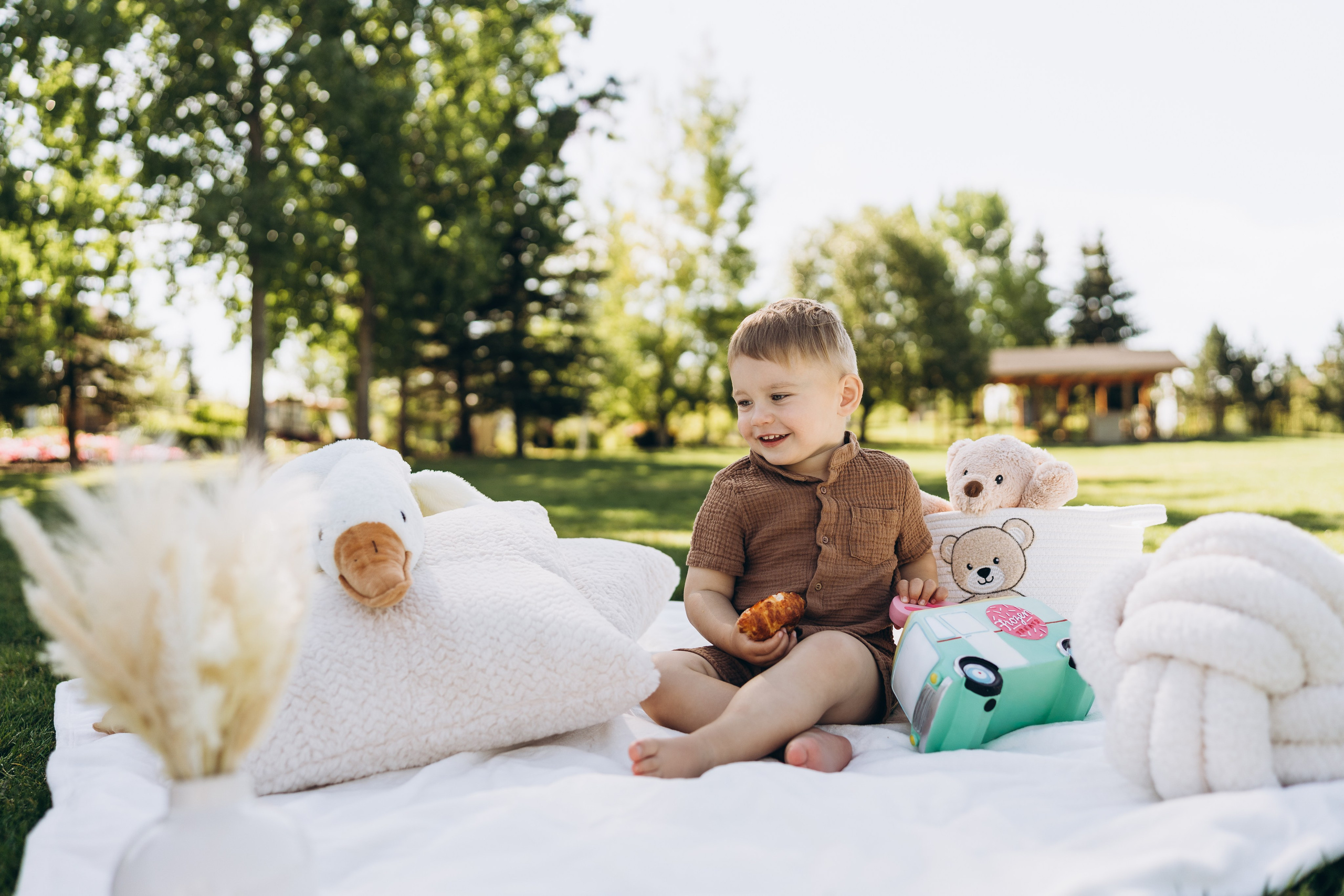 Max. Calgary Wedding & Lifestyle Photographer — Yevhen Polishchuk