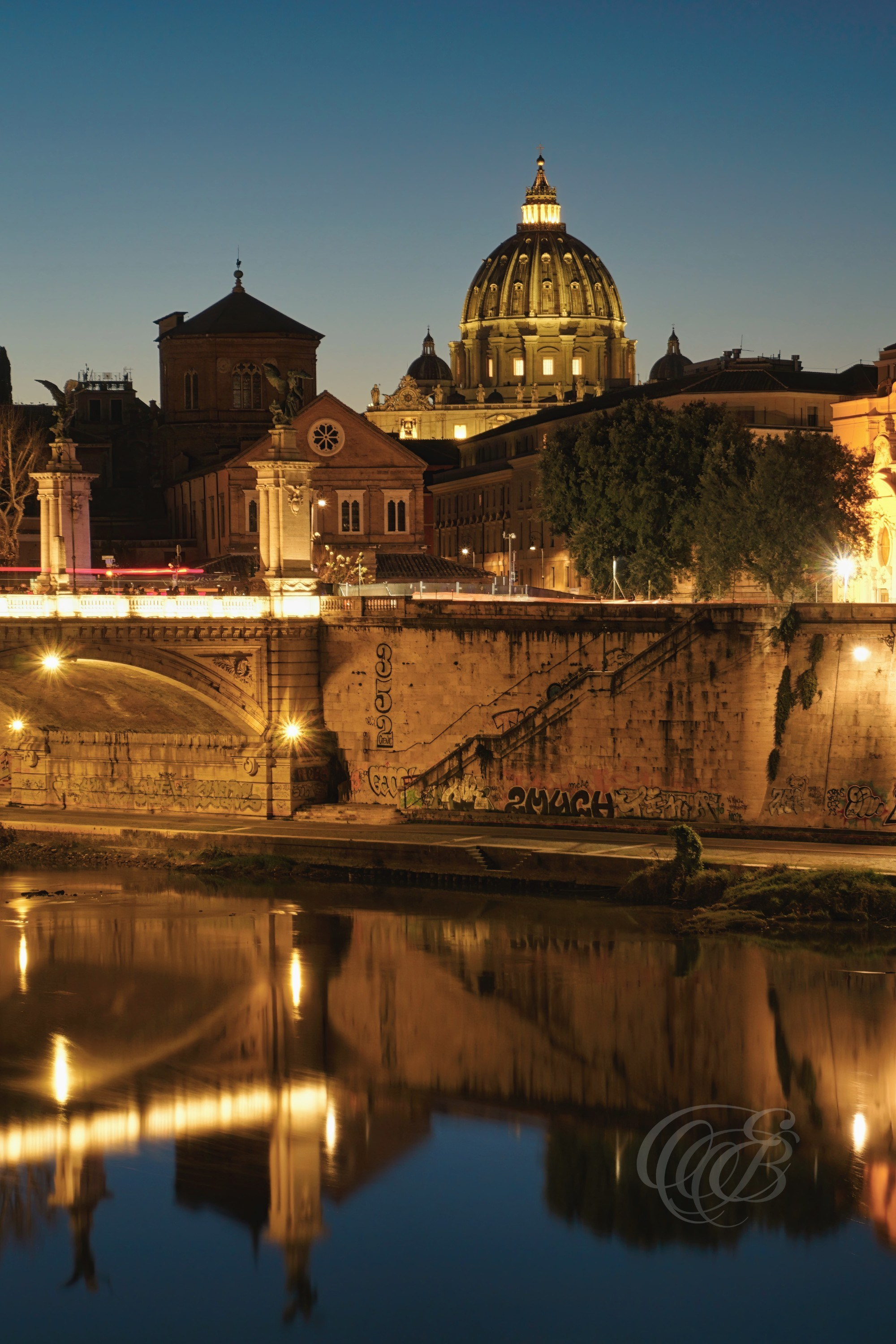 ITALY PHOTOGRAPHY — Sunset at Ponte Vittorio Emanuele II — Ponte Vittorio Emanuele II crossing the Tiber River, connecting Rome's historic center with the approach to Vatican City, Rome, Italy — Eduardo Bartoli Photography.