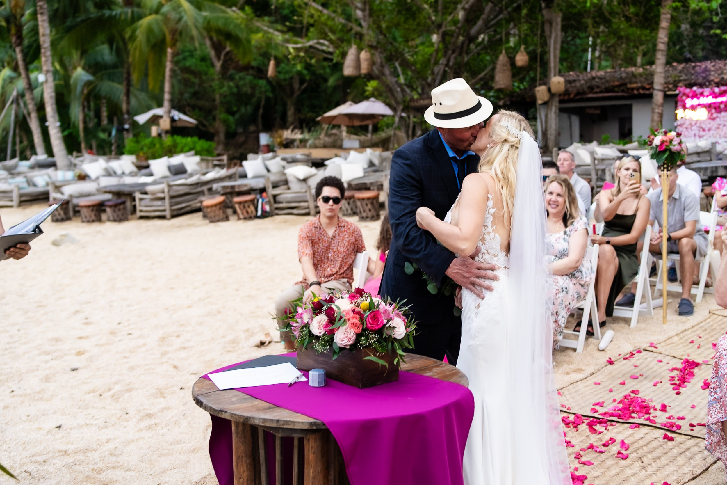 Aggie & Brian. Fotografía de Bodas Profesionales en Puerto Vallarta y Riviera Nayarit