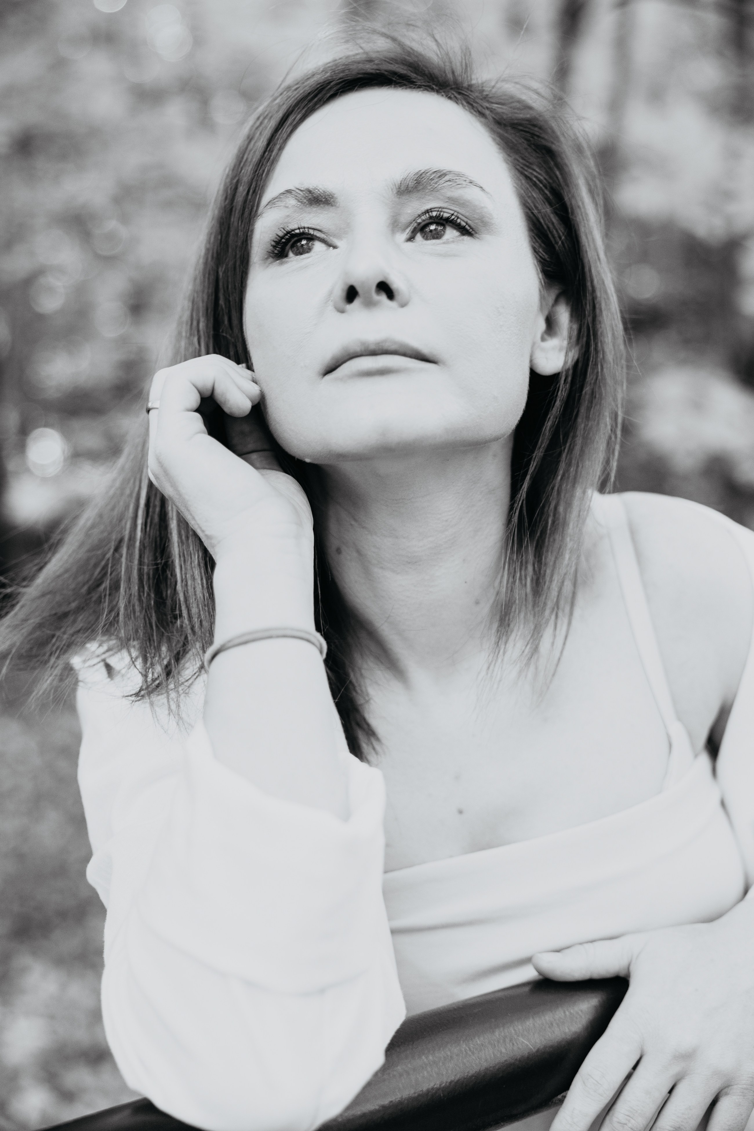 PHOTOGRAPHER JENNY IN CALGARY. I am a portrait and family photographer Jenny in Calgary