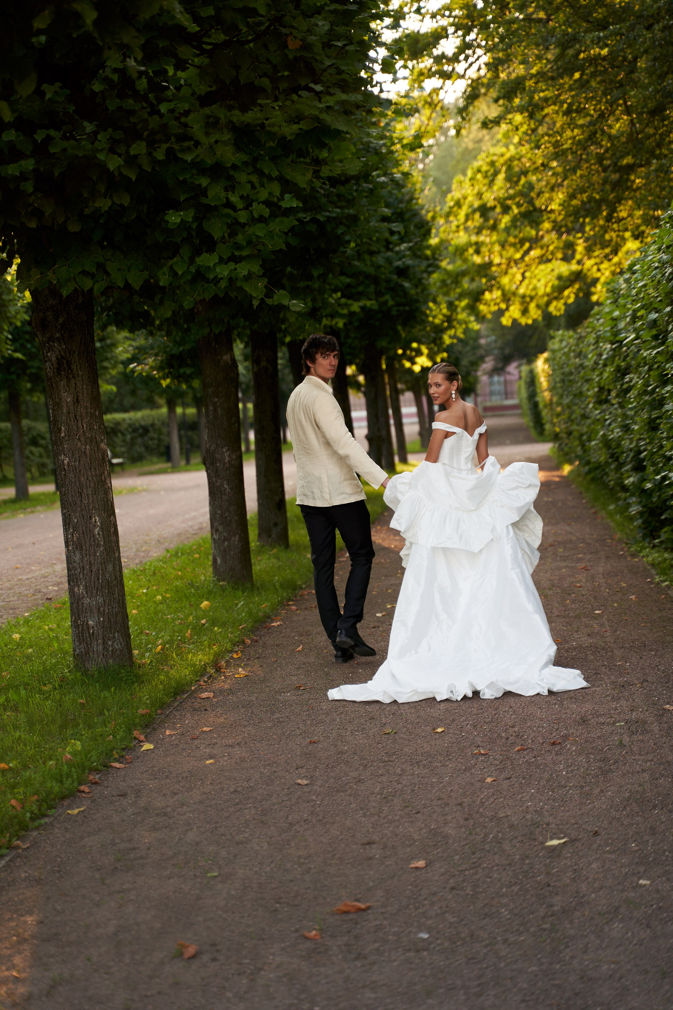 Artistic wedding photography showcasing a timeless destination style