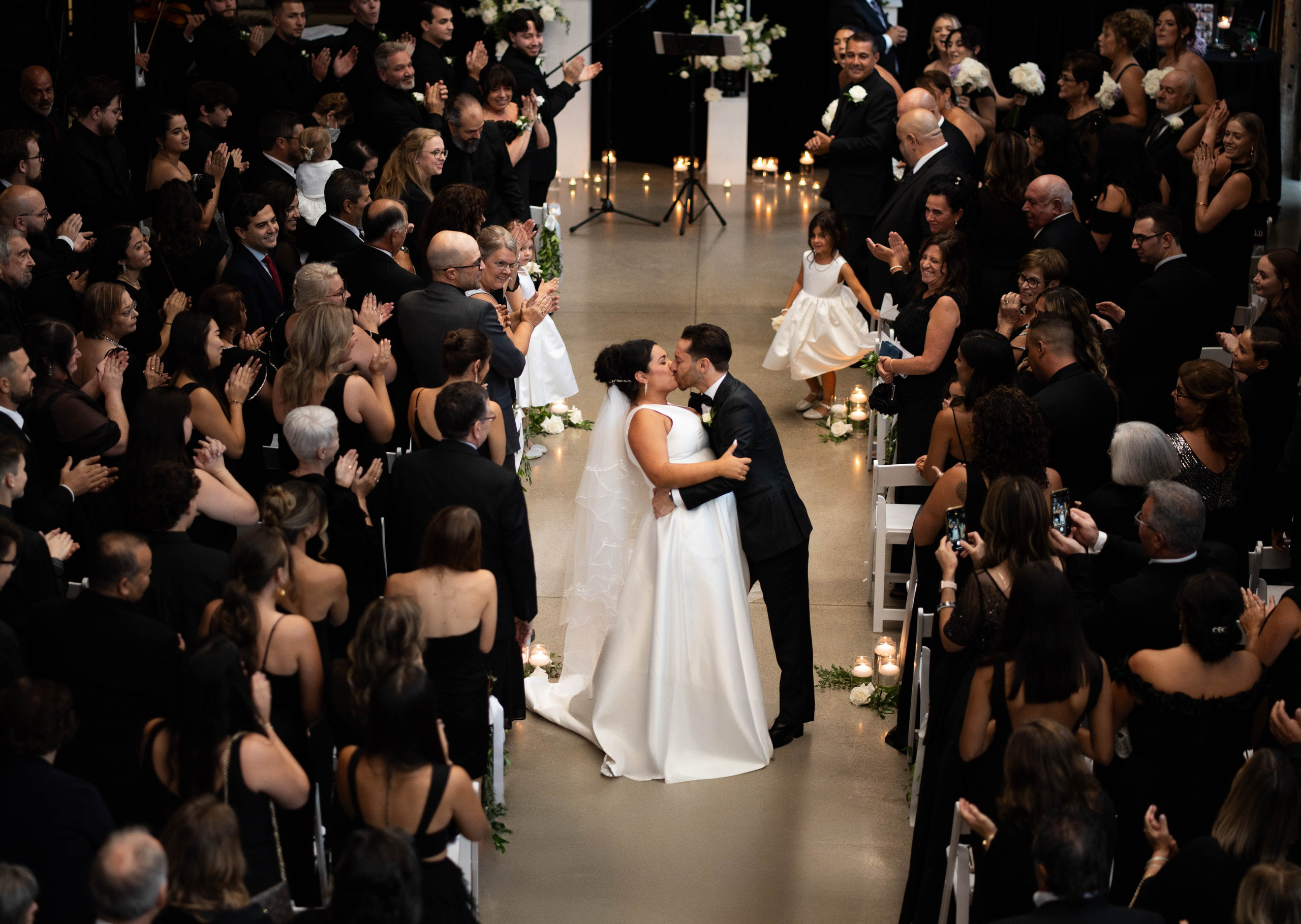 Weddings. Photographer & Videographer Niagara | Toronto