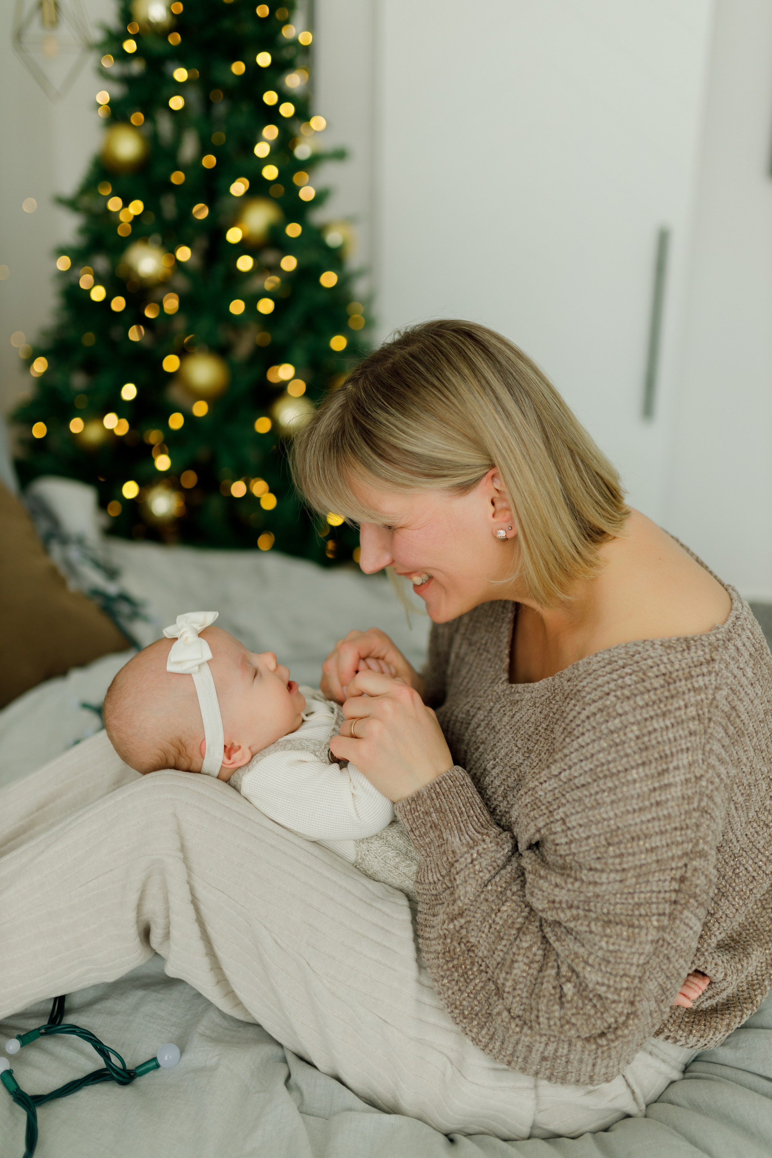 Christmas minis 2026. Photographer Elvira Hryshchenko