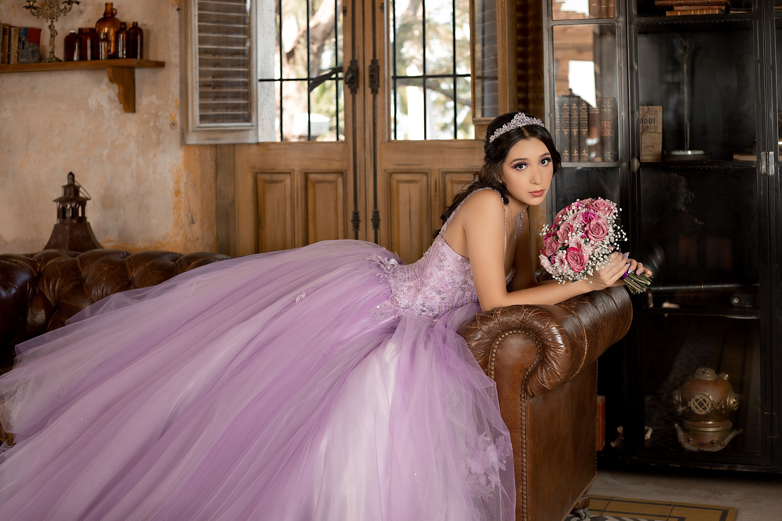 Fotografía y video para XV años. Victoria Castellanos. Fotógrafo profesional en Mazatlán