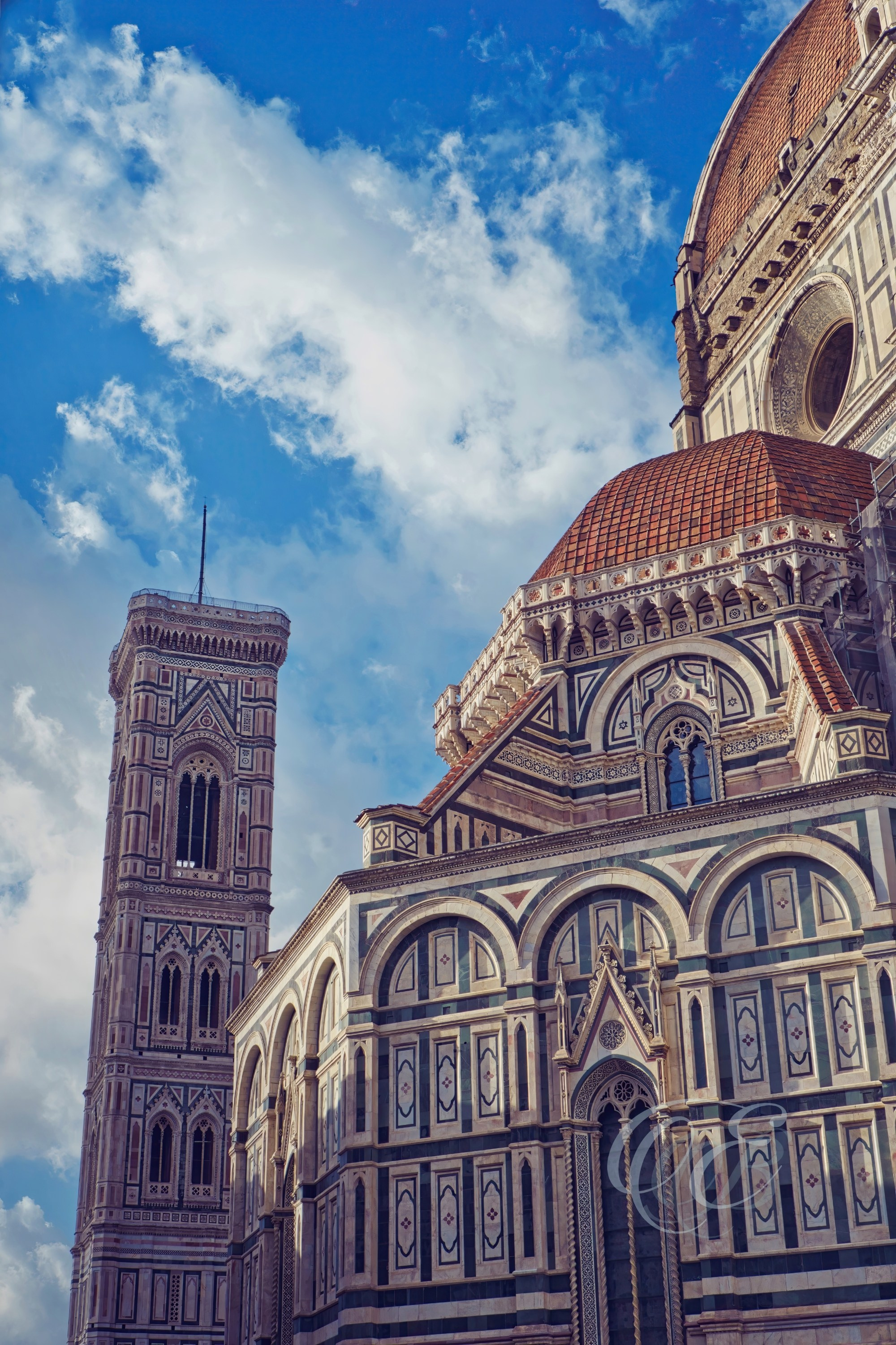 Florence, Italy – Cathedral of Santa Maria del Fiore (Il Duomo), Renaissance cathedral designed by Arnolfo di Cambio with Brunelleschi’s dome, architectural landmark of Florence – Eduardo Bartoli Photography.