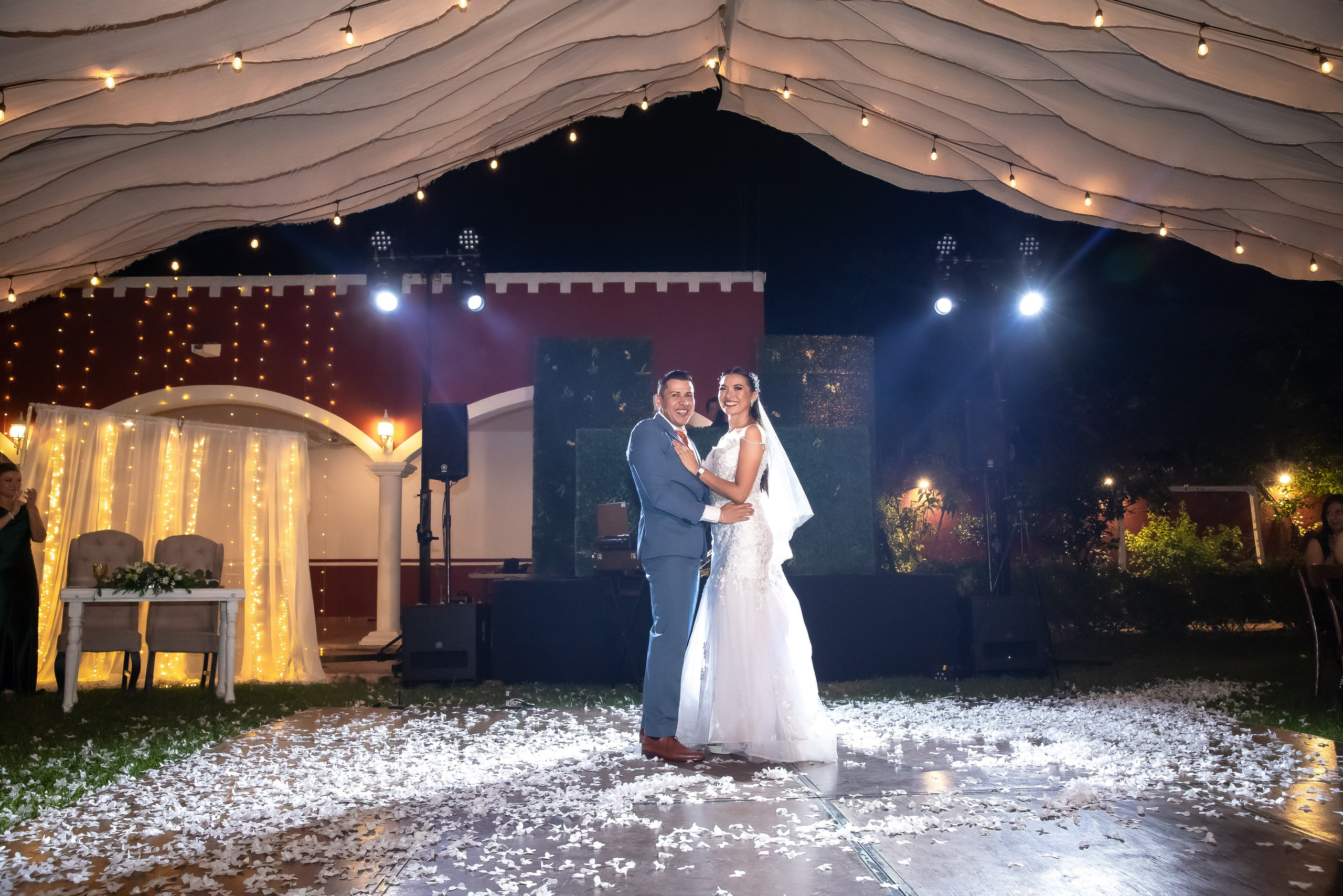 Delta & Cesar. Simón Enríquez Studio