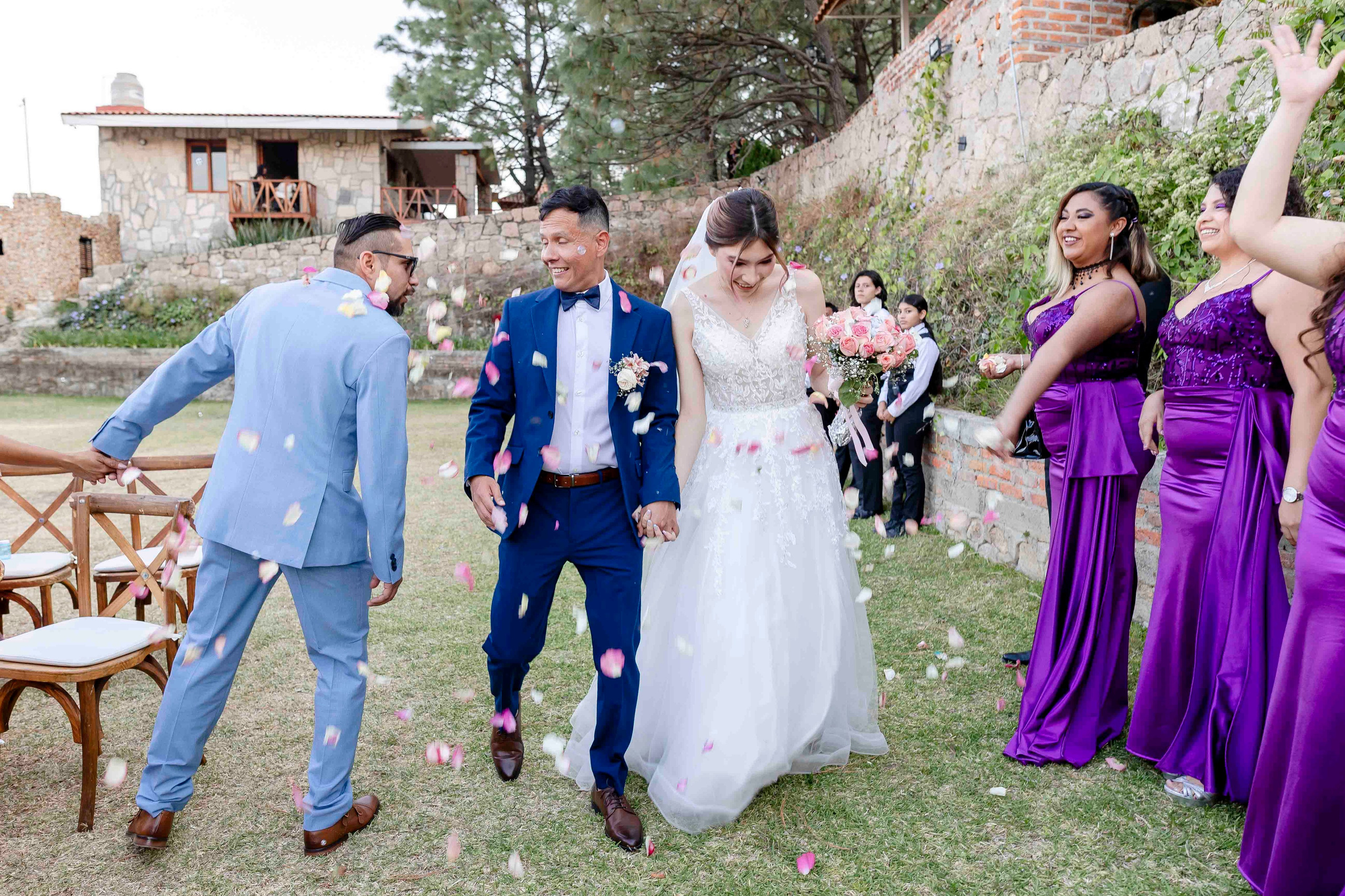 Civil. Wedding Photographer Ruth Preciado