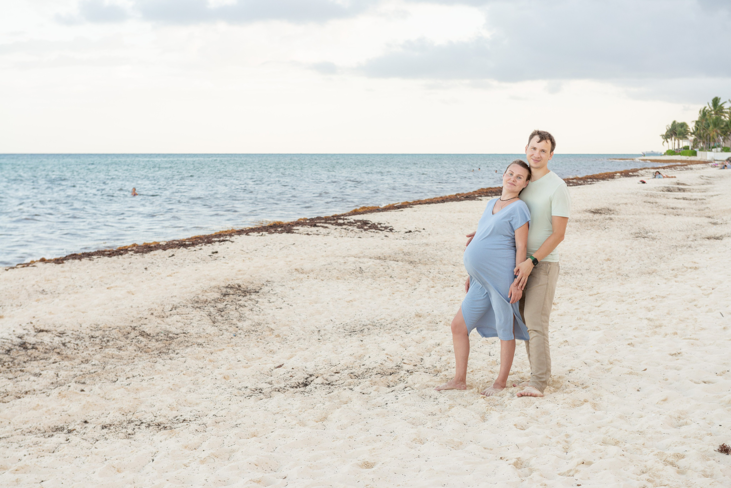 Family Maternity Photoshoot: Waiting for a New Miracle. PHOTOGRAPHER QUINTANA ROO