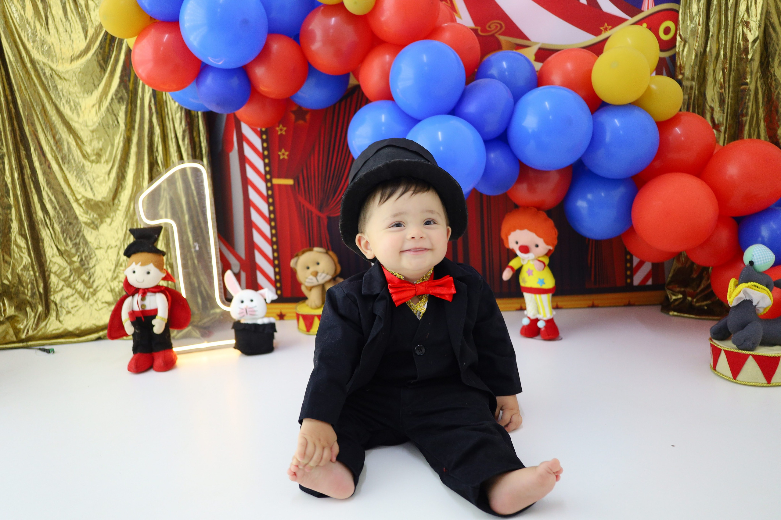 Palhacinho (2M-12M). Estúdio Gustavo Bueno