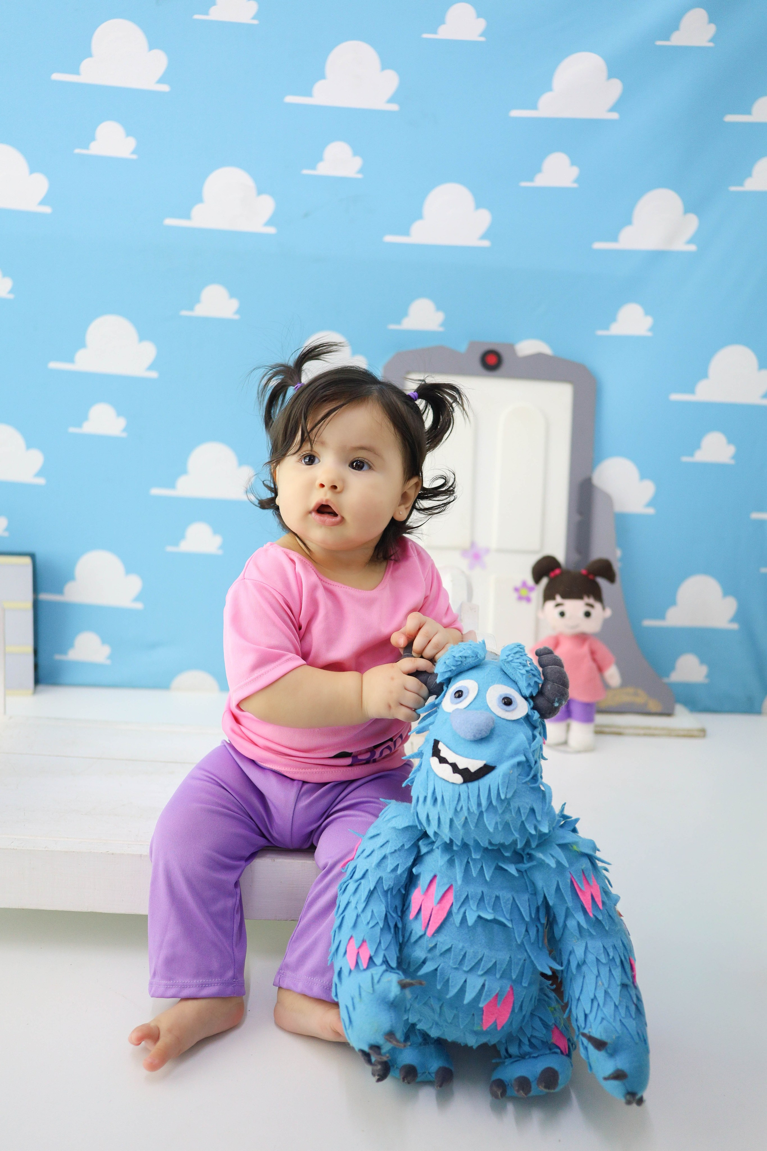 Monstros S.A — Booh (M/12M). Estúdio Gustavo Bueno