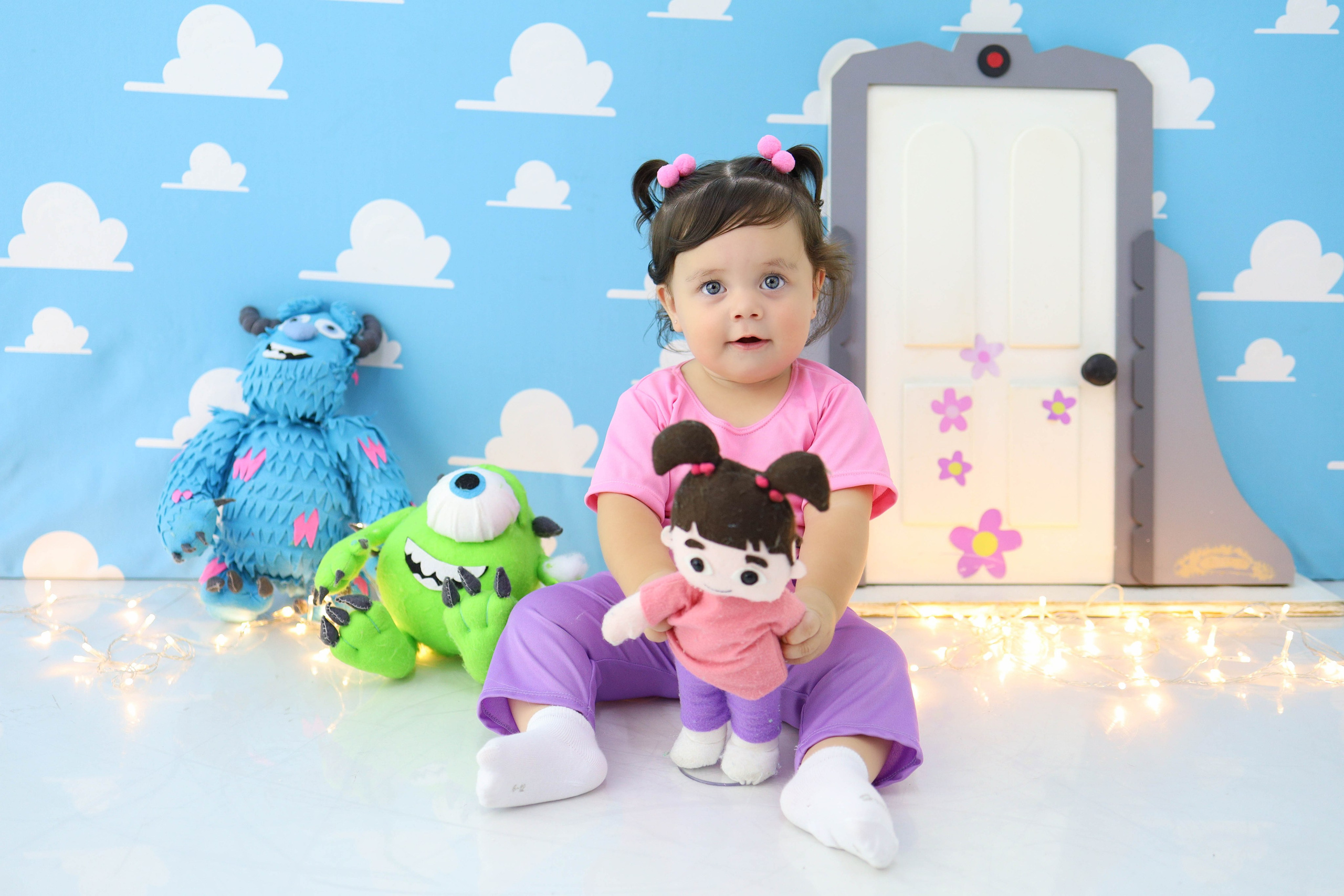 Monstros S.A — Booh (M/12M). Estúdio Gustavo Bueno