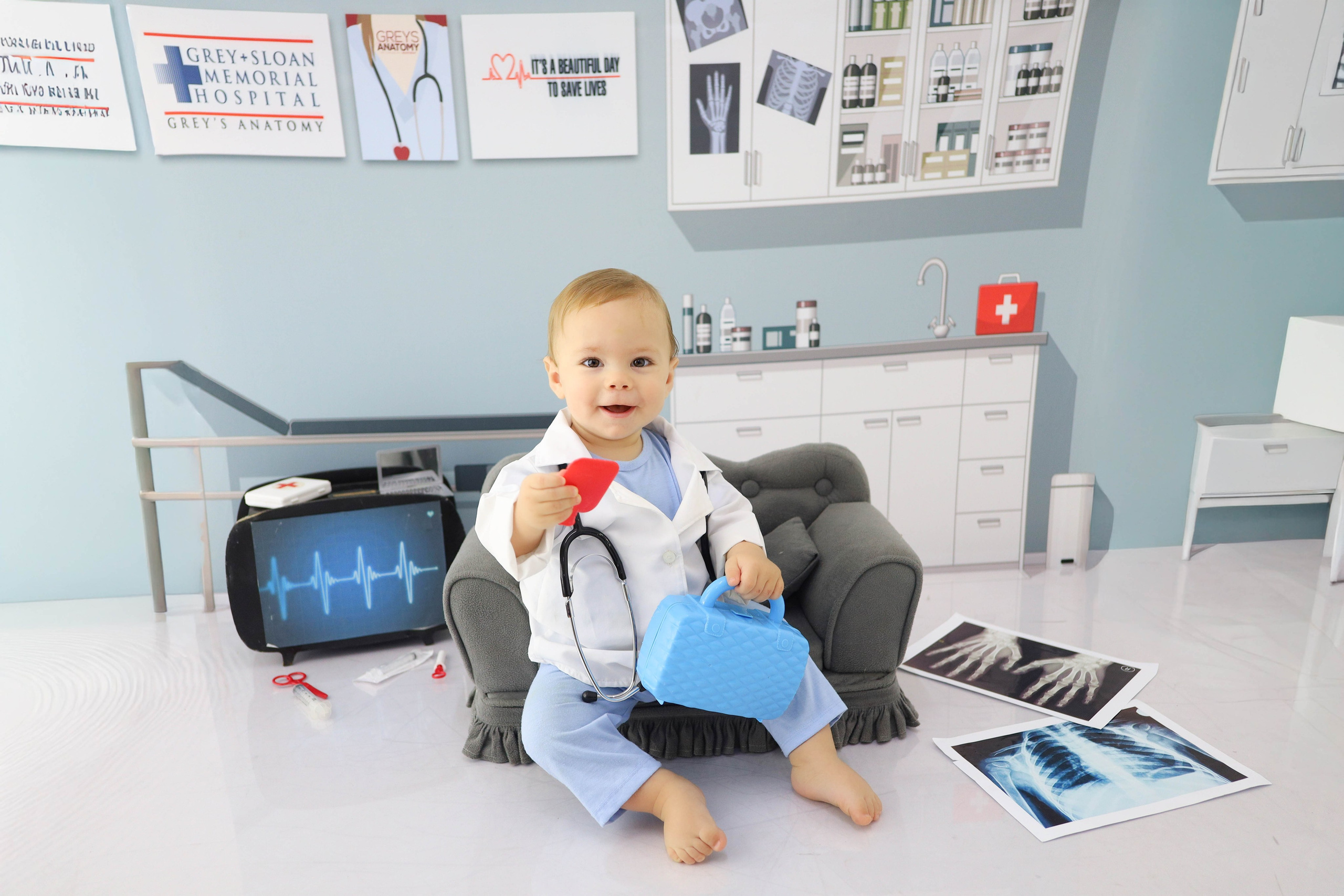 Médico (6M-12M). Estúdio Gustavo Bueno