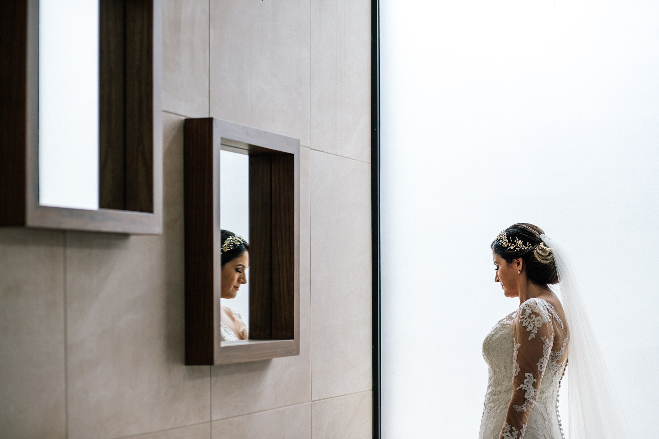 Formal. Wedding Photographer Ruth Preciado
