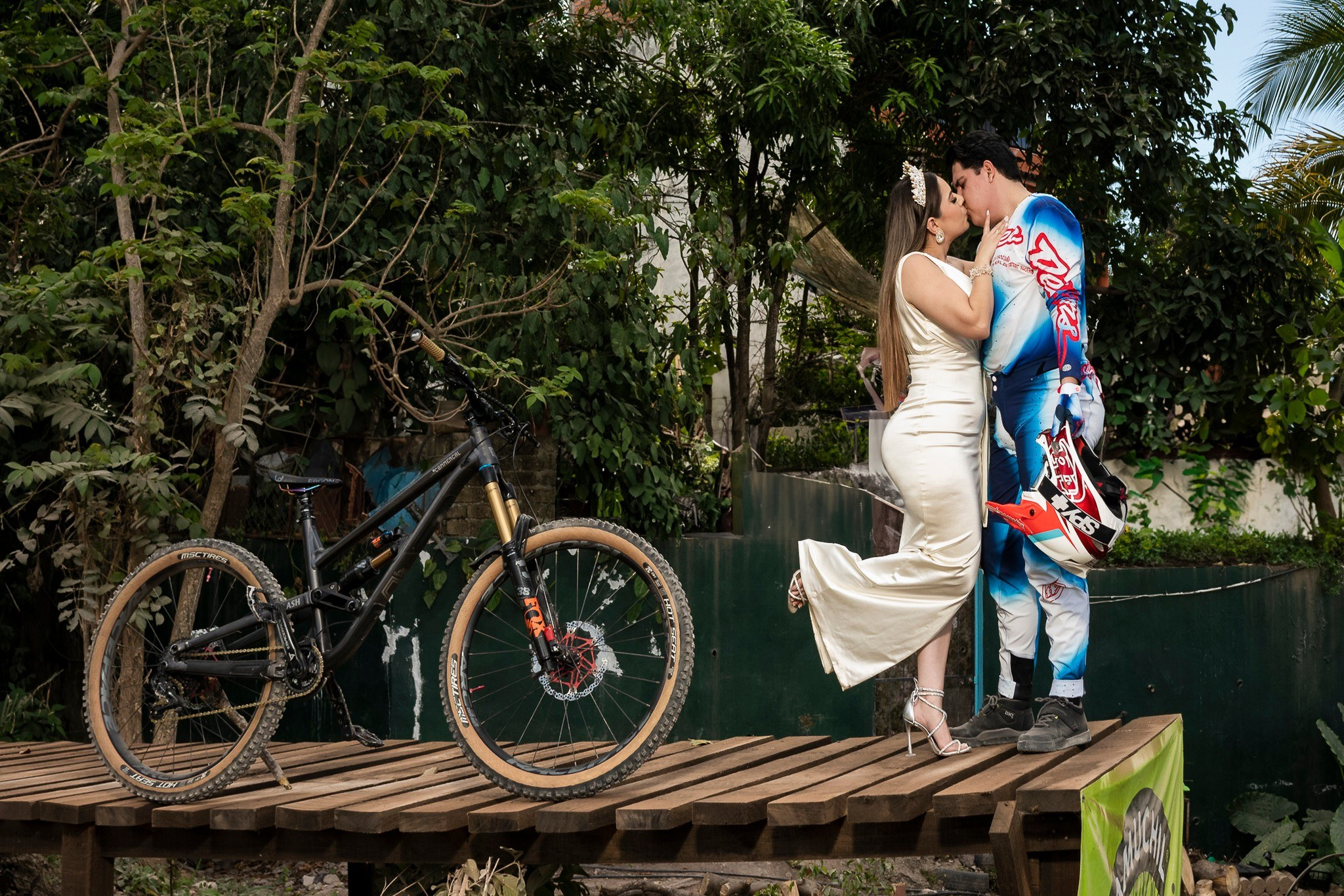 JAZ & JUAN. Fotografía de Bodas Profesionales en Puerto Vallarta y Riviera Nayarit