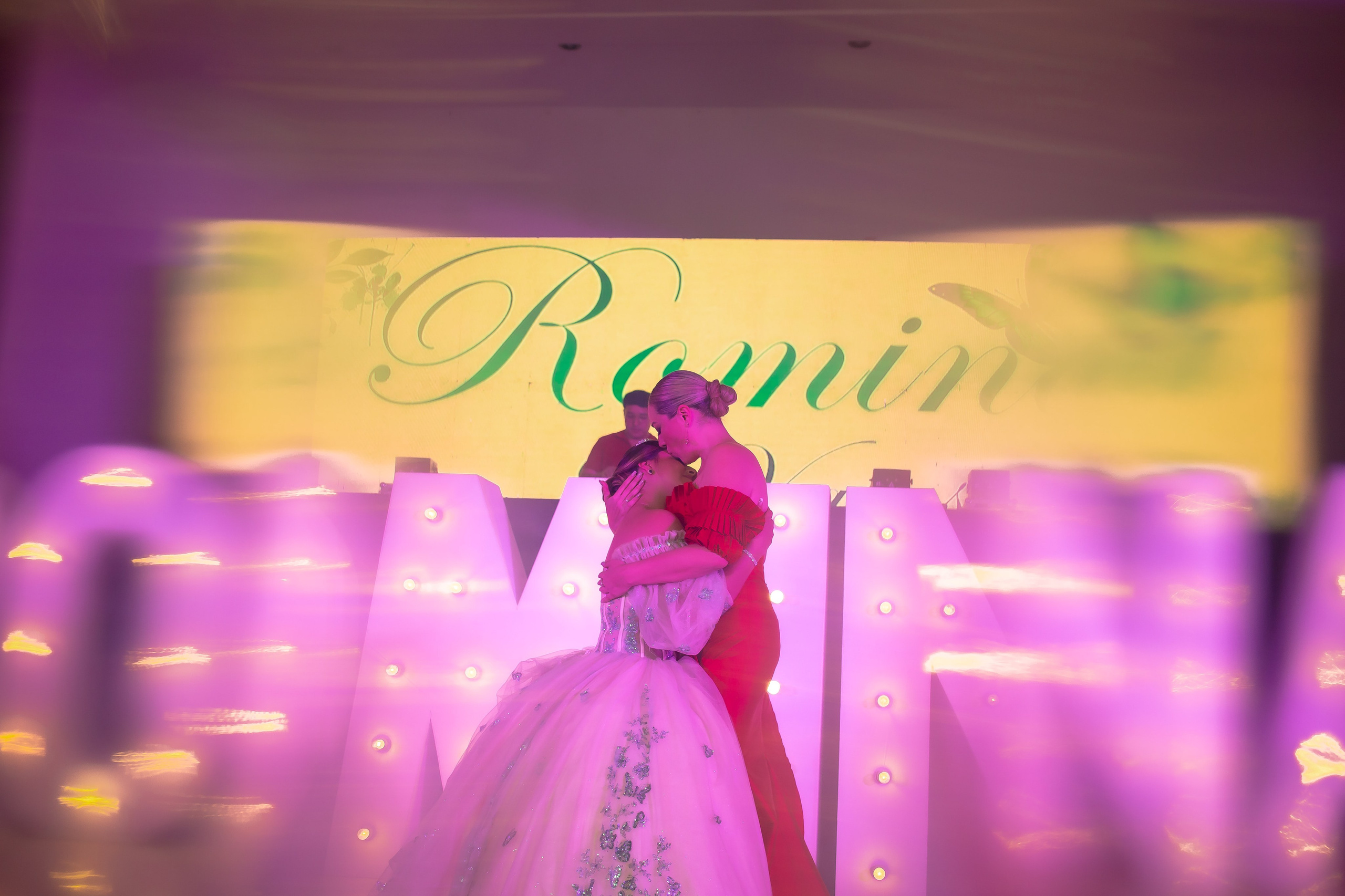 XV AÑOS ROMINA. Simón Enríquez Studio
