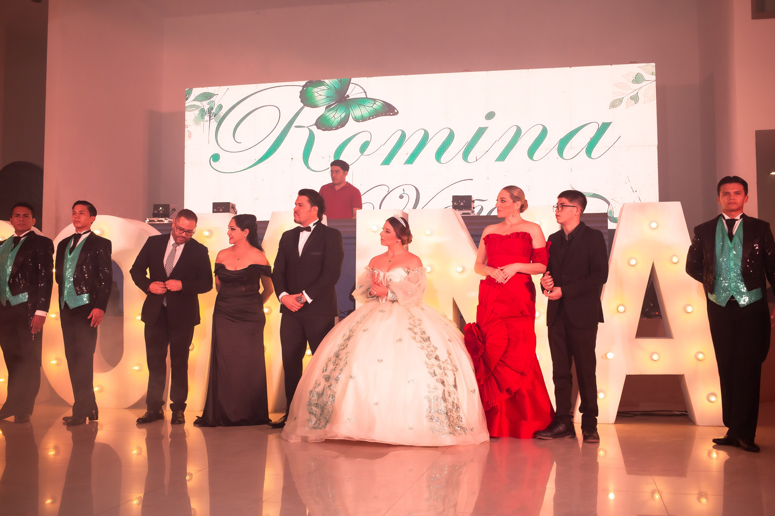 XV AÑOS ROMINA. Simón Enríquez Studio