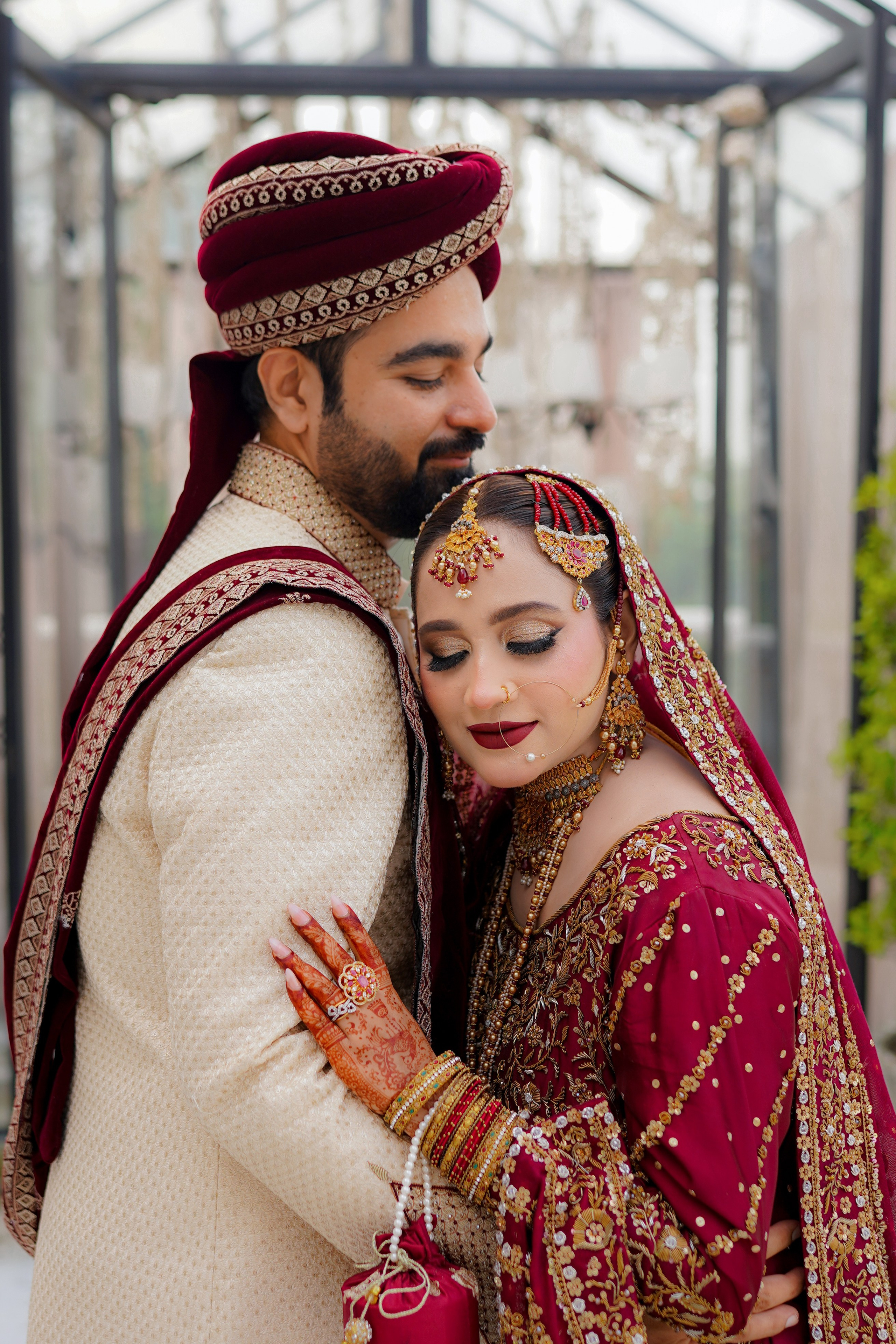 Portfolio. MomentsbyFNF — capturing timeless wedding stories across Pakistan with passion, artistry & heart