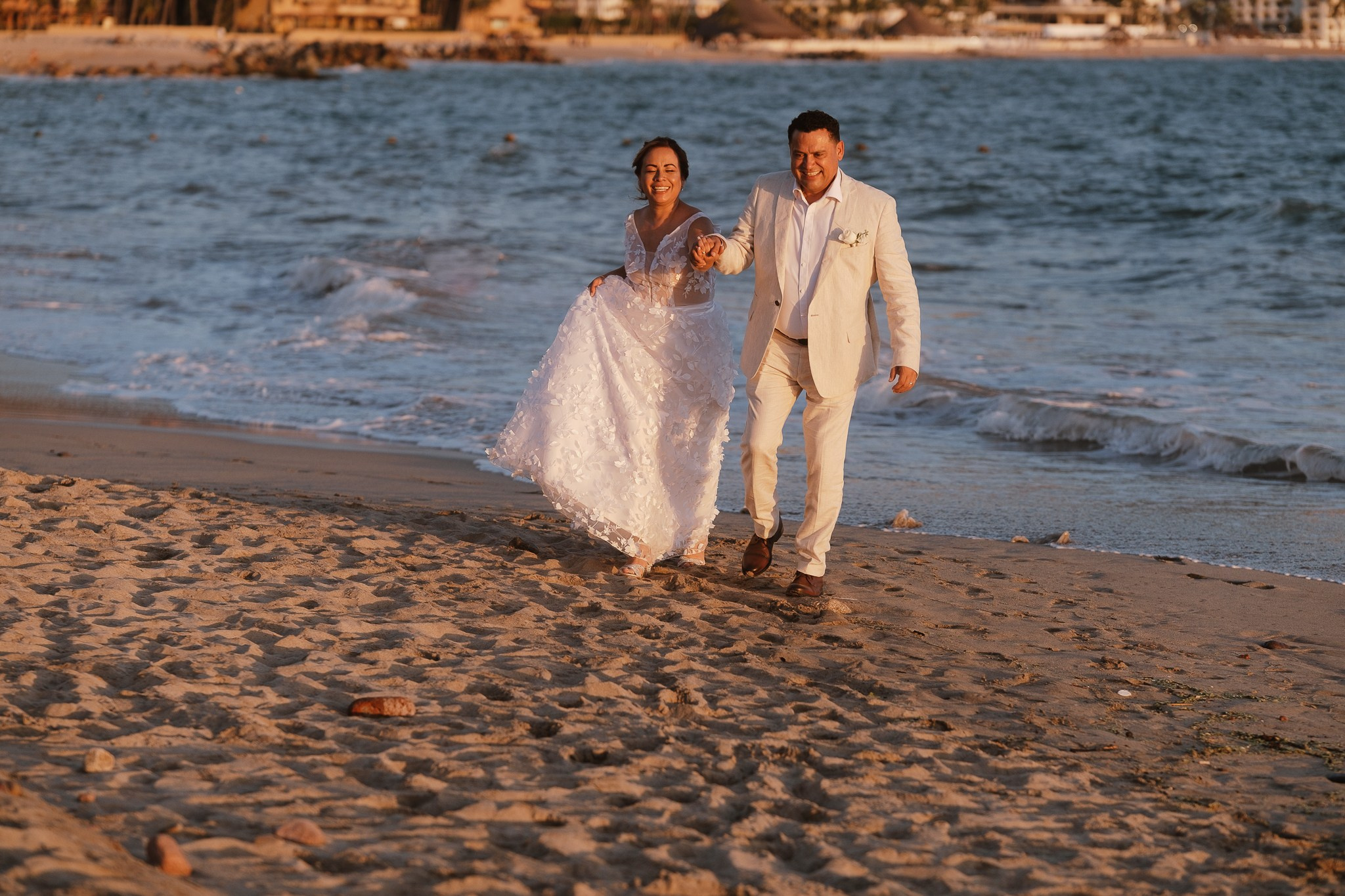 Gaby y Pepe: Boda en Puerto Vallarta. Fotógrafo de bodas